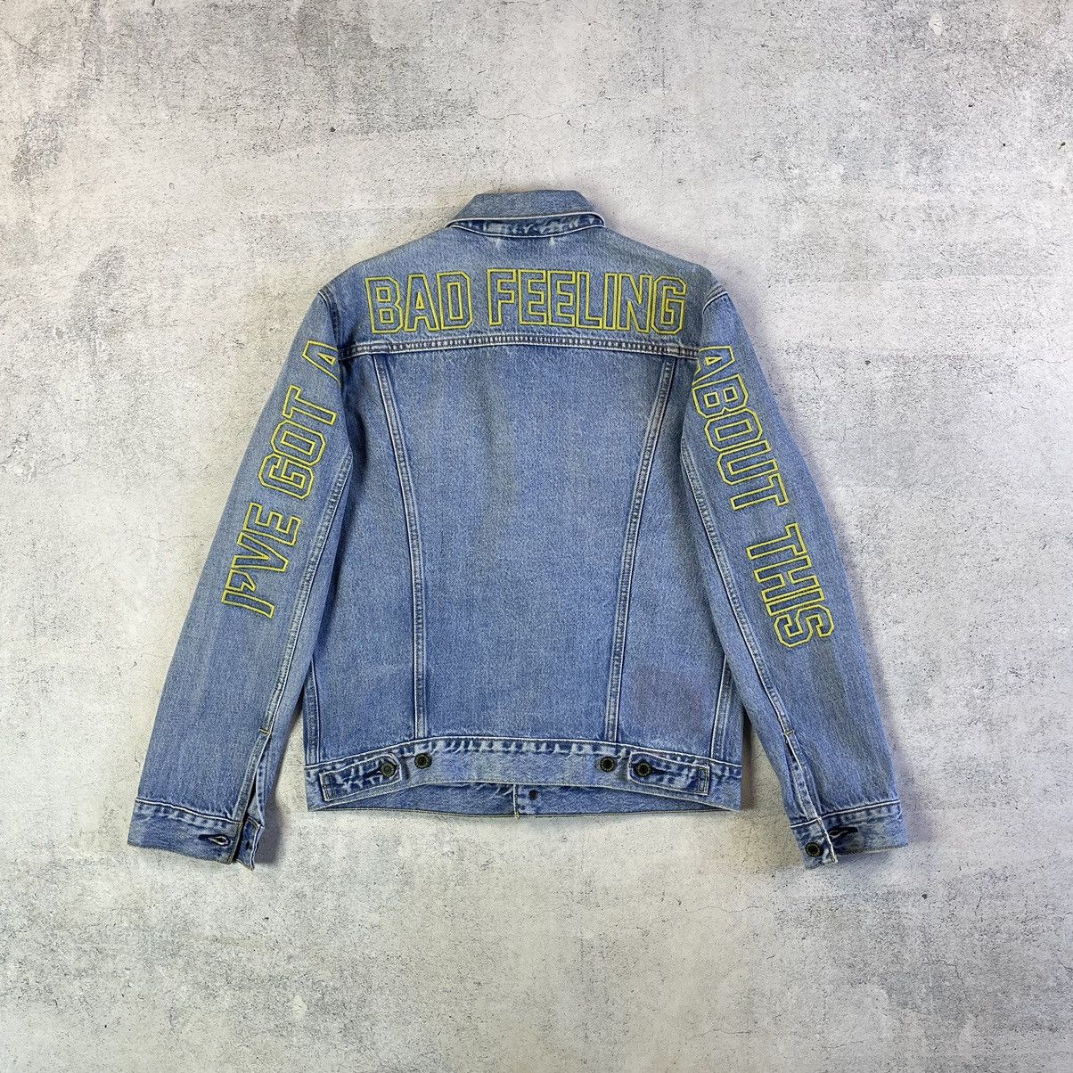 LEVI'S x STAR WARS MEDIUM WASHED DENIM TRUCKER JACKET