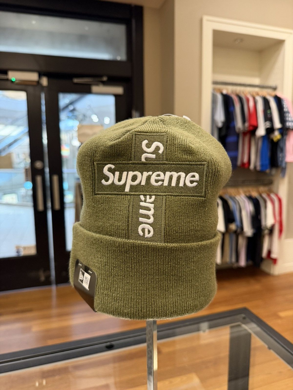 New Era × Supreme Supreme x New Era Cross Box Logo Beanie - Olive Size ONE SIZE - 2 Thumbnail