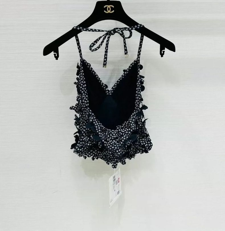 Chanel Chanel 25m beach series three-dimensional small flower ful Size XXS / US 00 / IT 34 - 2 Thumbnail
