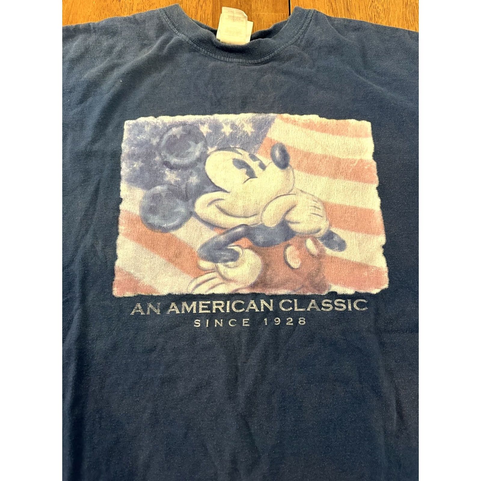 Disney VINTAGE Walt Disney Mickey Mouse An American Classic T Shirt Large Blue Mens Size US L / EU 52-54 / 3 - 3 Thumbnail
