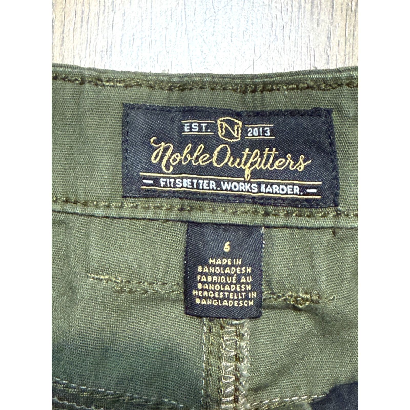Vintage Noble Outfitters Shorts Women's Size 6 Green Mid Rise Pockets Casual Size 28" / US 6 / IT 42 - 6 Thumbnail