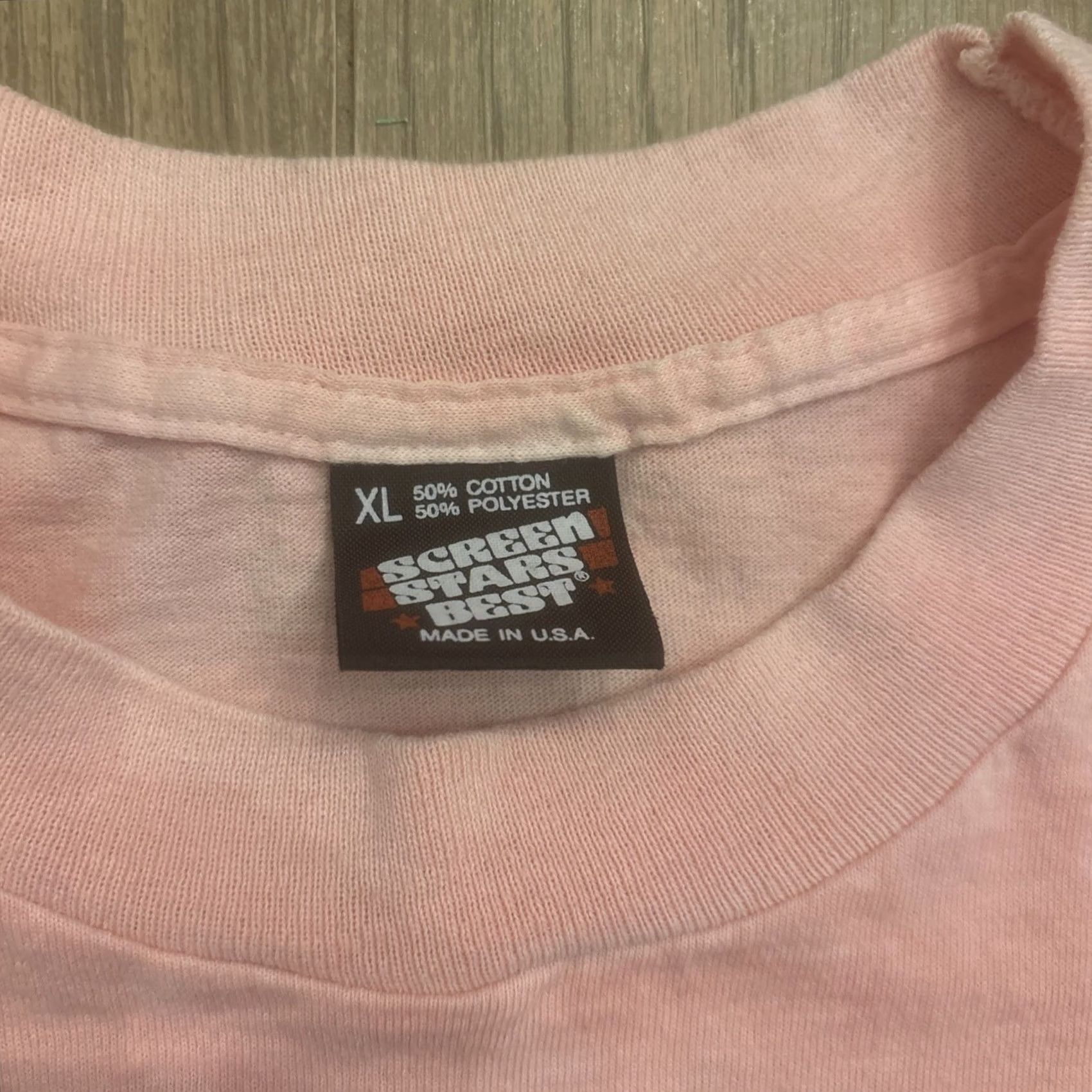 Vintage VINTAGE The Shadow T-Shirt Kansas City Missouri Music Venue Single Stitch Sz XL Mens Pink Fashion Tee Size US XL / EU 56 / 4 - 3 Thumbnail