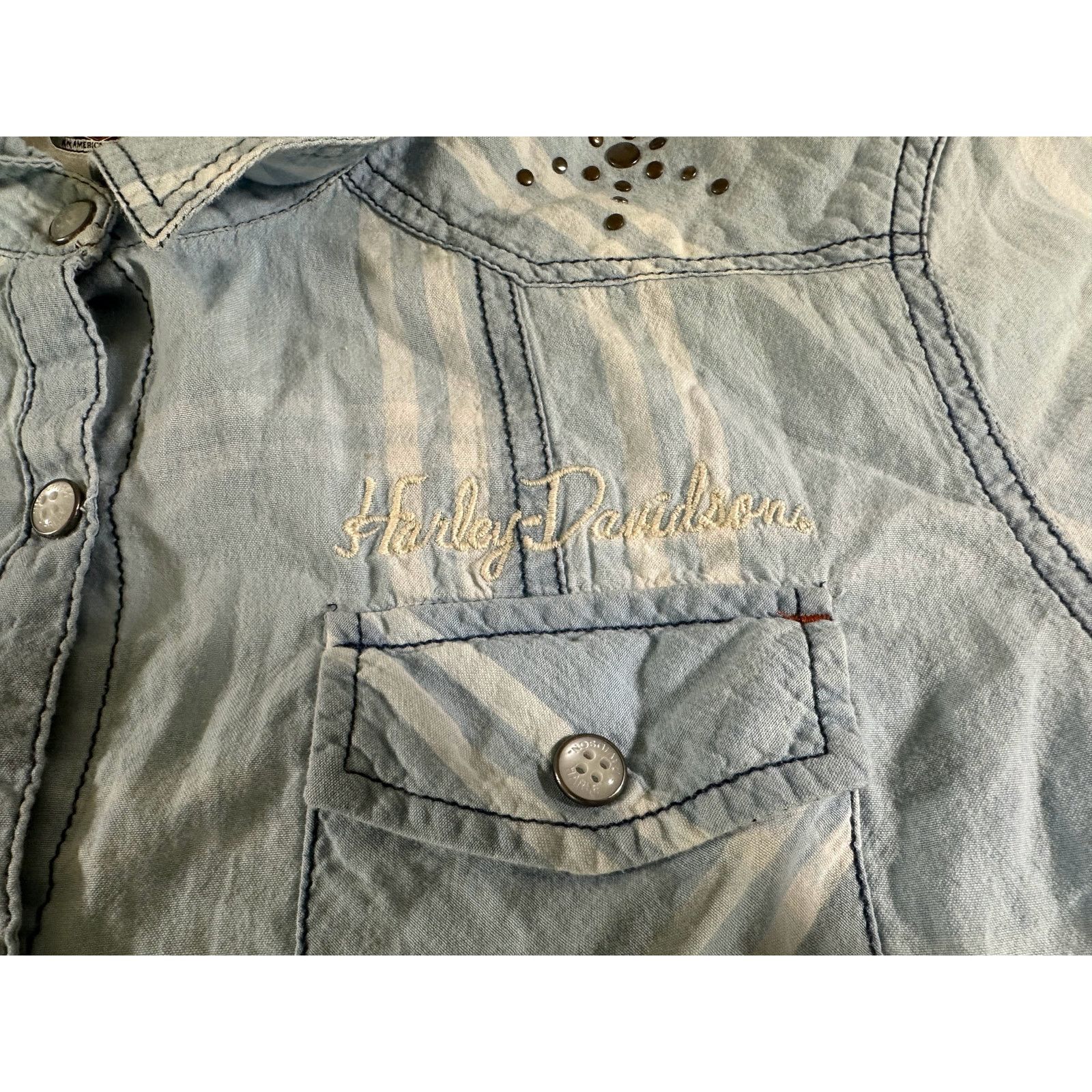 Harley Davidson Harley Davidson Womens Blue Large Button Down Pocket Shirt Size L / US 10 / IT 46 - 5 Thumbnail