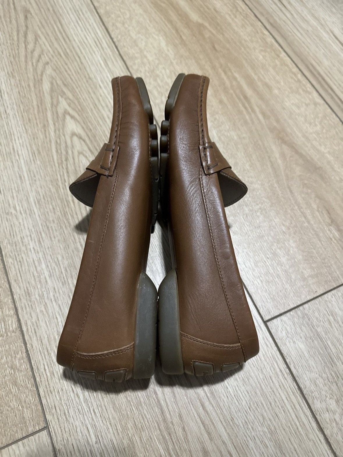 Salvatore Ferragamo Ferragamo Leather Loafers Size US 7.5 / EU 40-41 - 3 Thumbnail