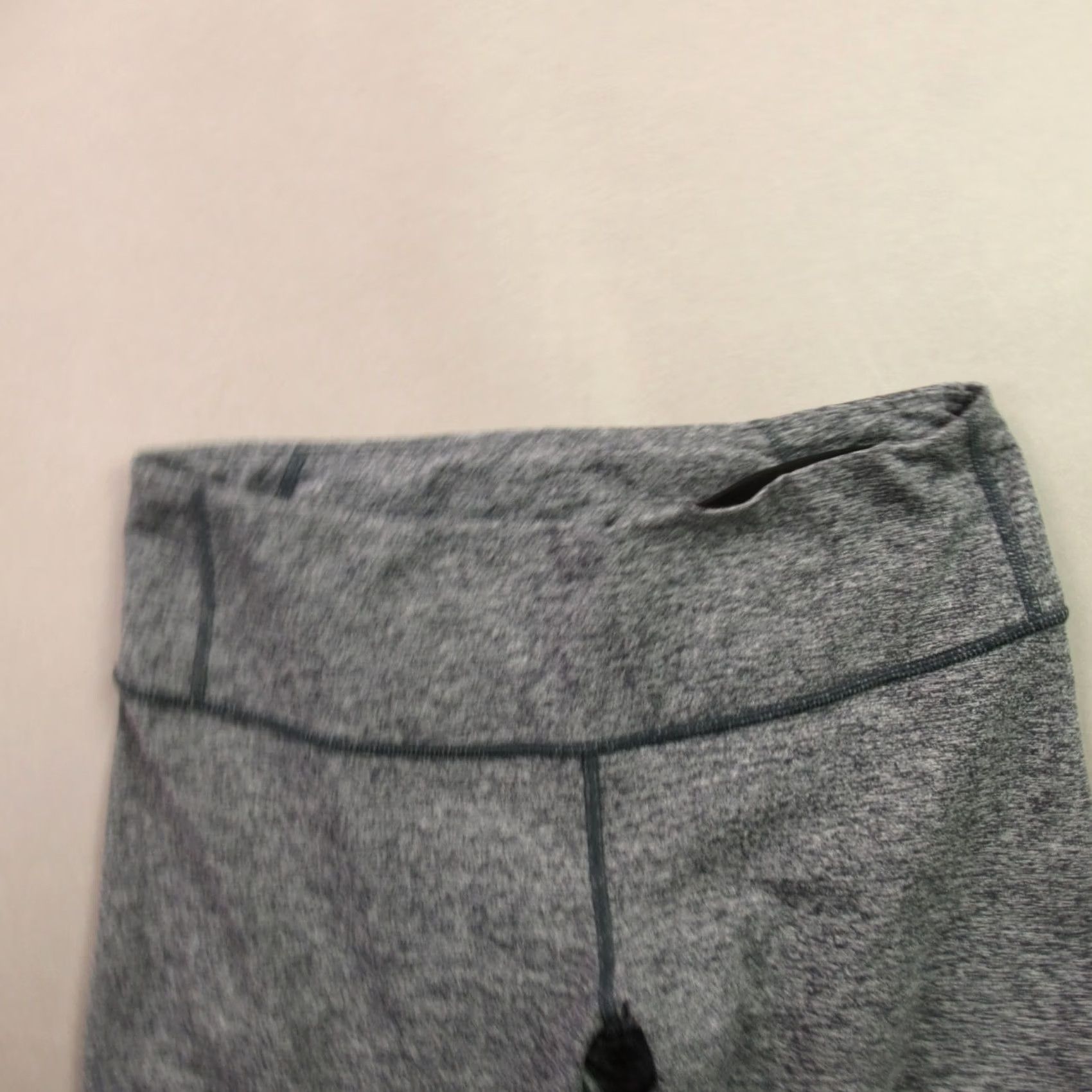 Patagonia Patagonia Leggings Womens Medium Gray Workout Gym Stretch Lightweight Casual Size 32" / US 10 / IT 46 - 2 Thumbnail