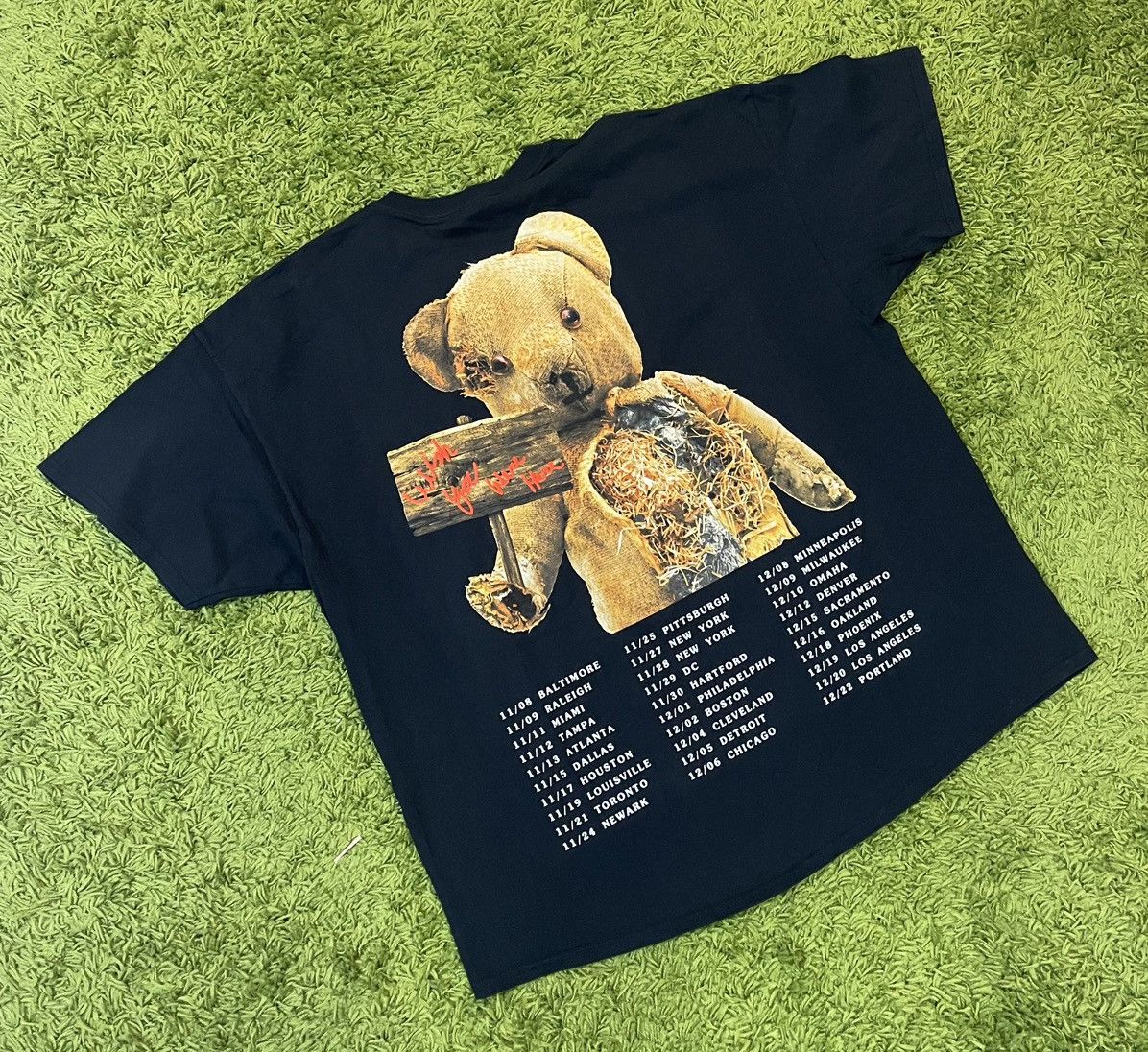 Travis Scott Travis Scott Astroworld Teddy Bear Tee Brand New Size 2XL Size US XXL / EU 58 / 5 - 1 Thumbnail