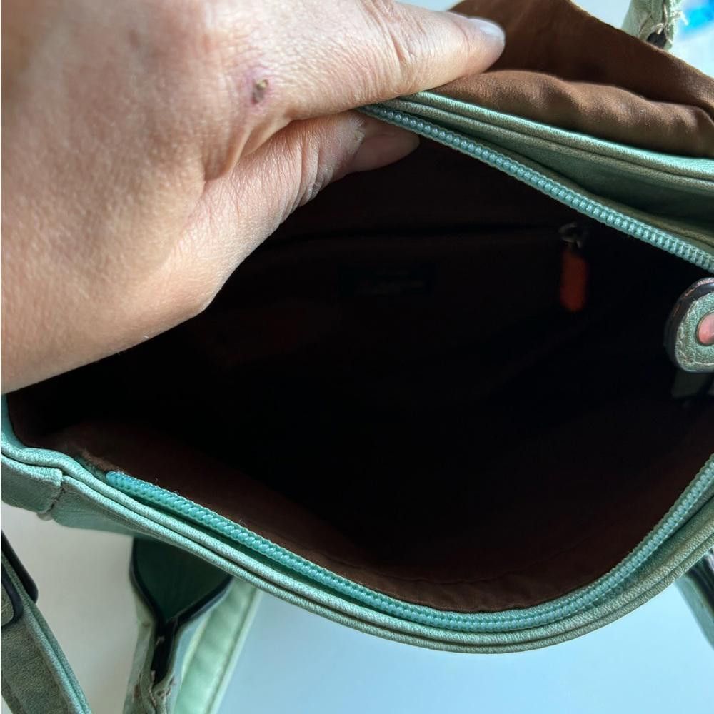 Designer Vintage David Jones minth Leather Purse Size ONE SIZE - 4 Thumbnail