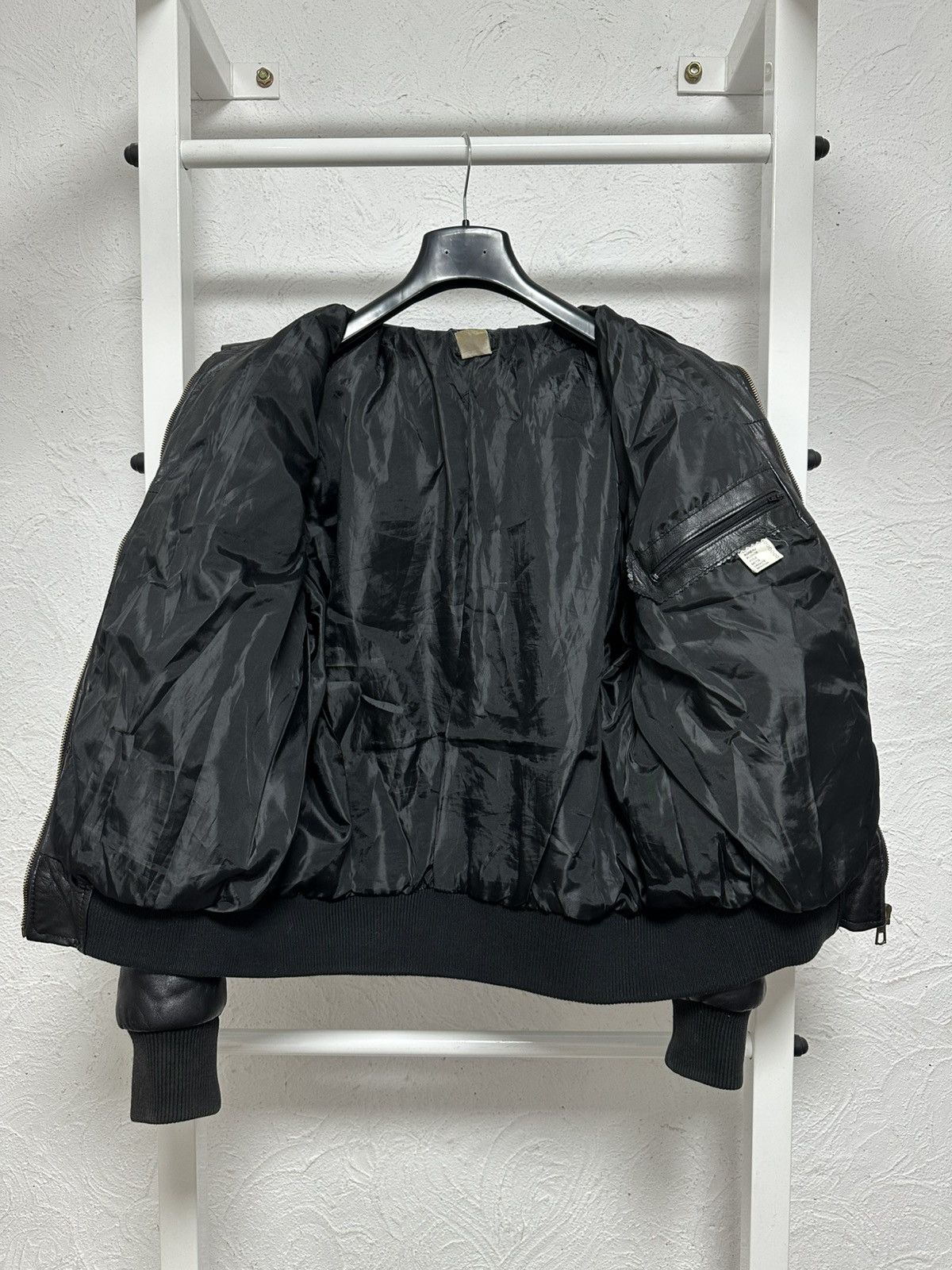Vintage Fly Black Genuine Leather Bomber Jacket Size S Size US S / EU 44-46 / 1 - 6 Thumbnail
