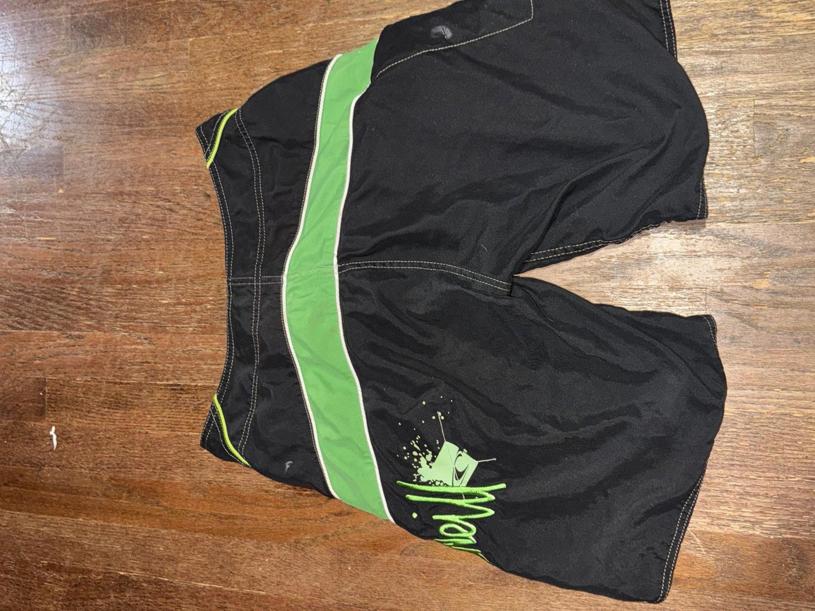 O'Neill Vintage Y2K O’Neill Board Shorts Rare Sz M 90s Surf Beach Size US 32 / EU 48 - 7 Thumbnail