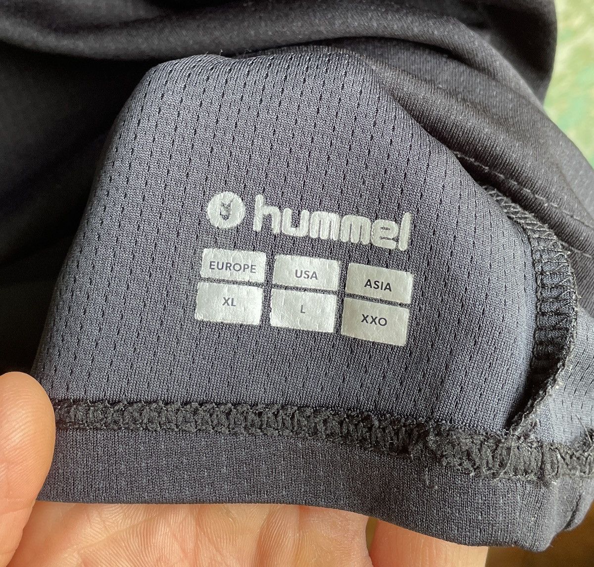 Hummel Everton Hummel 2021/22 Training Football Soccer Jersey shirt Size US XL / EU 56 / 4 - 10 Thumbnail