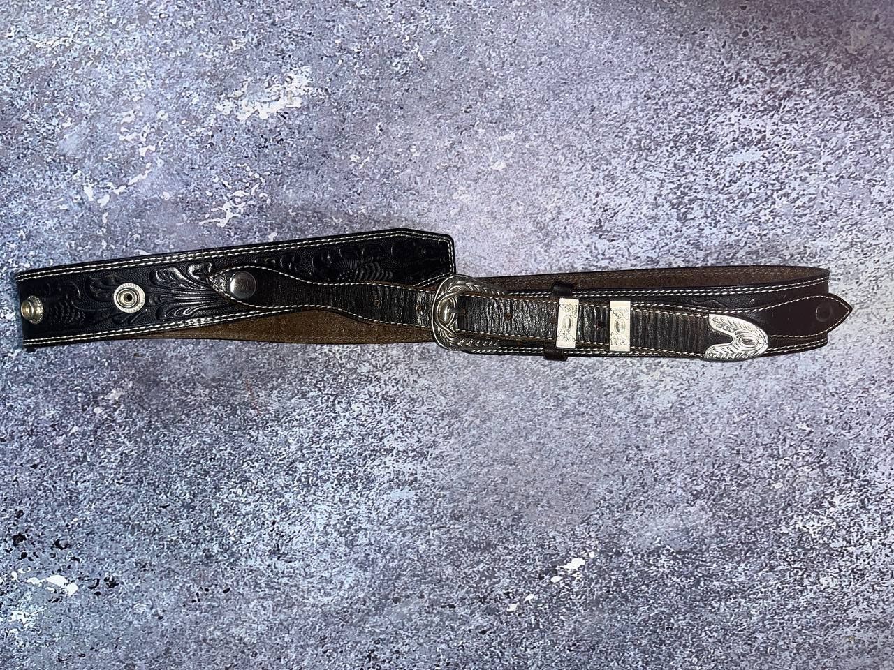 Vintage Vintage Western Barocco Cowboy Cowgirl buckle Leather belt Size ONE SIZE - 4 Thumbnail