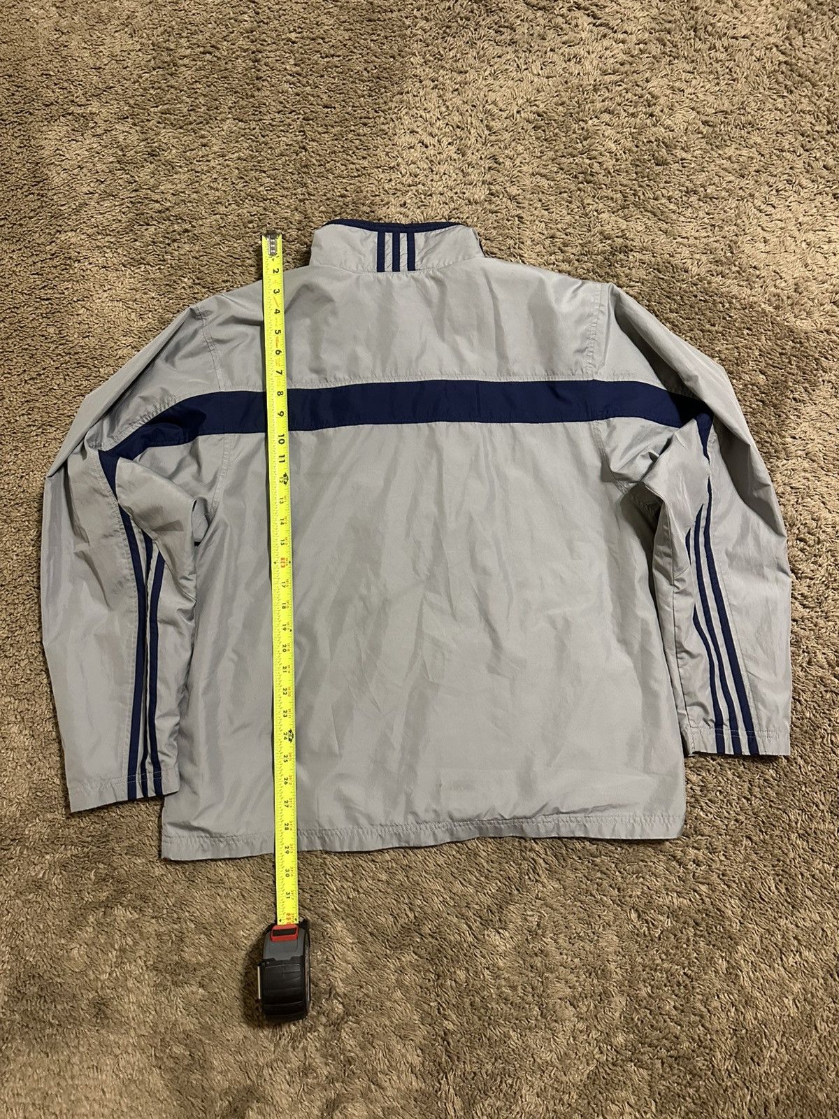 Adidas Vintage Adidas windbreaker jacket 00s size medium Size US M / EU 48-50 / 2 - 7 Thumbnail