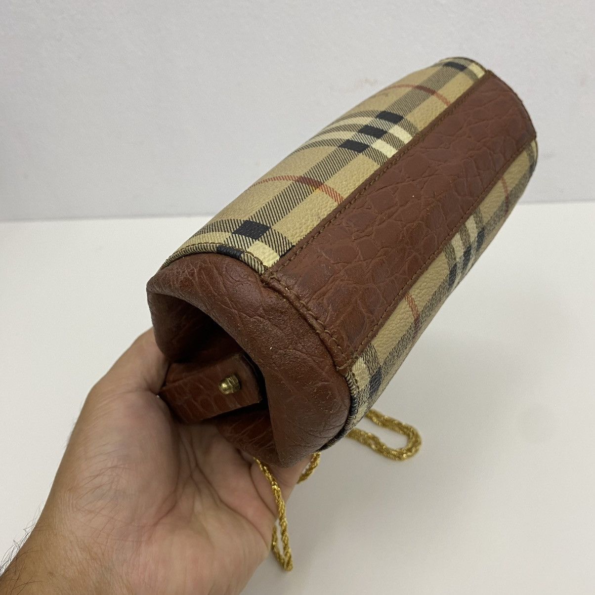 Burberry ‼️LASTDROP‼️ AUTHENTIC BURBERRY HANDBAG WITH CHAIN Size ONE SIZE - 7 Thumbnail