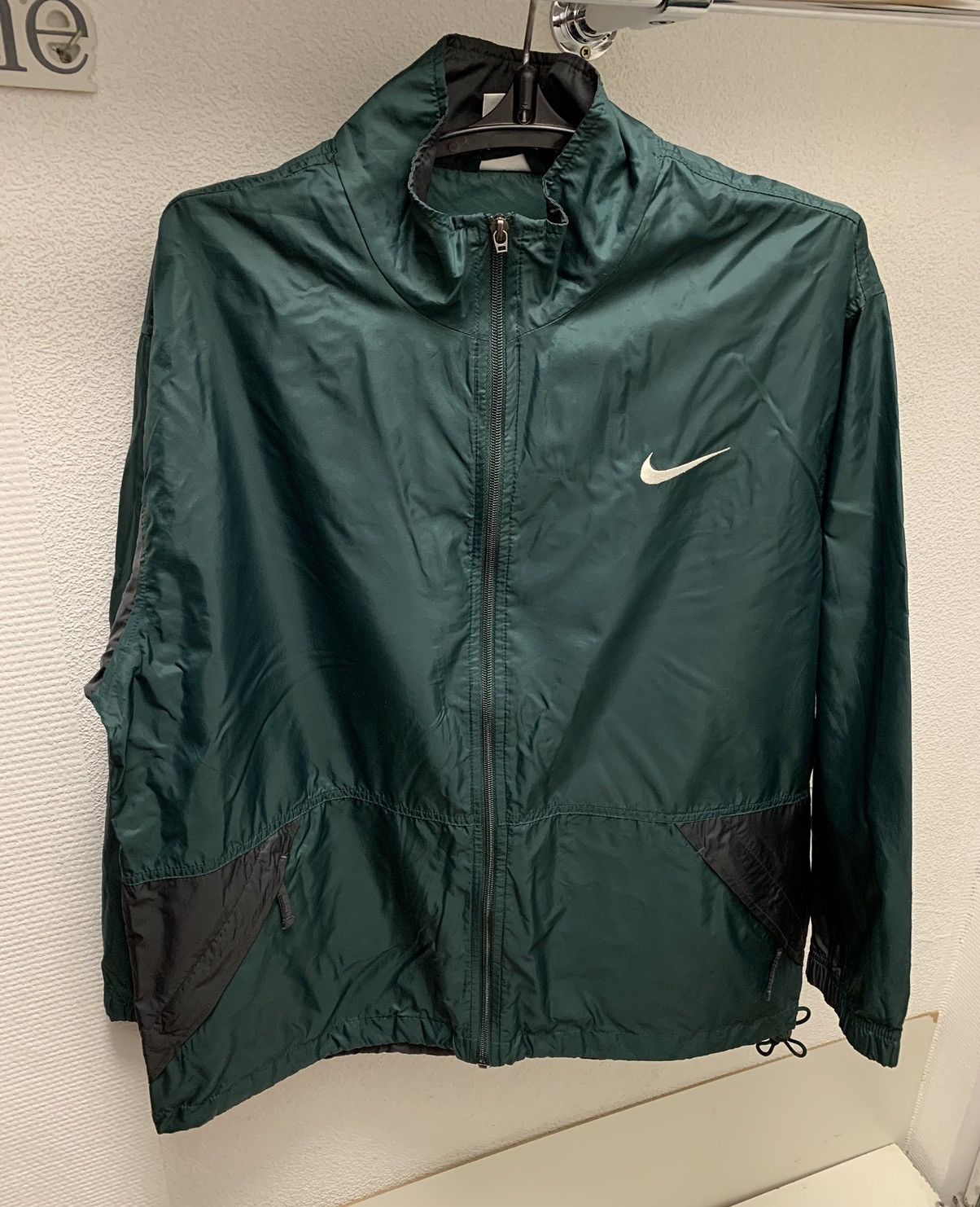 Nike Nike vintage light jacket big logo 1990th 90th red tags M Size US M / EU 48-50 / 2 - 1 Thumbnail