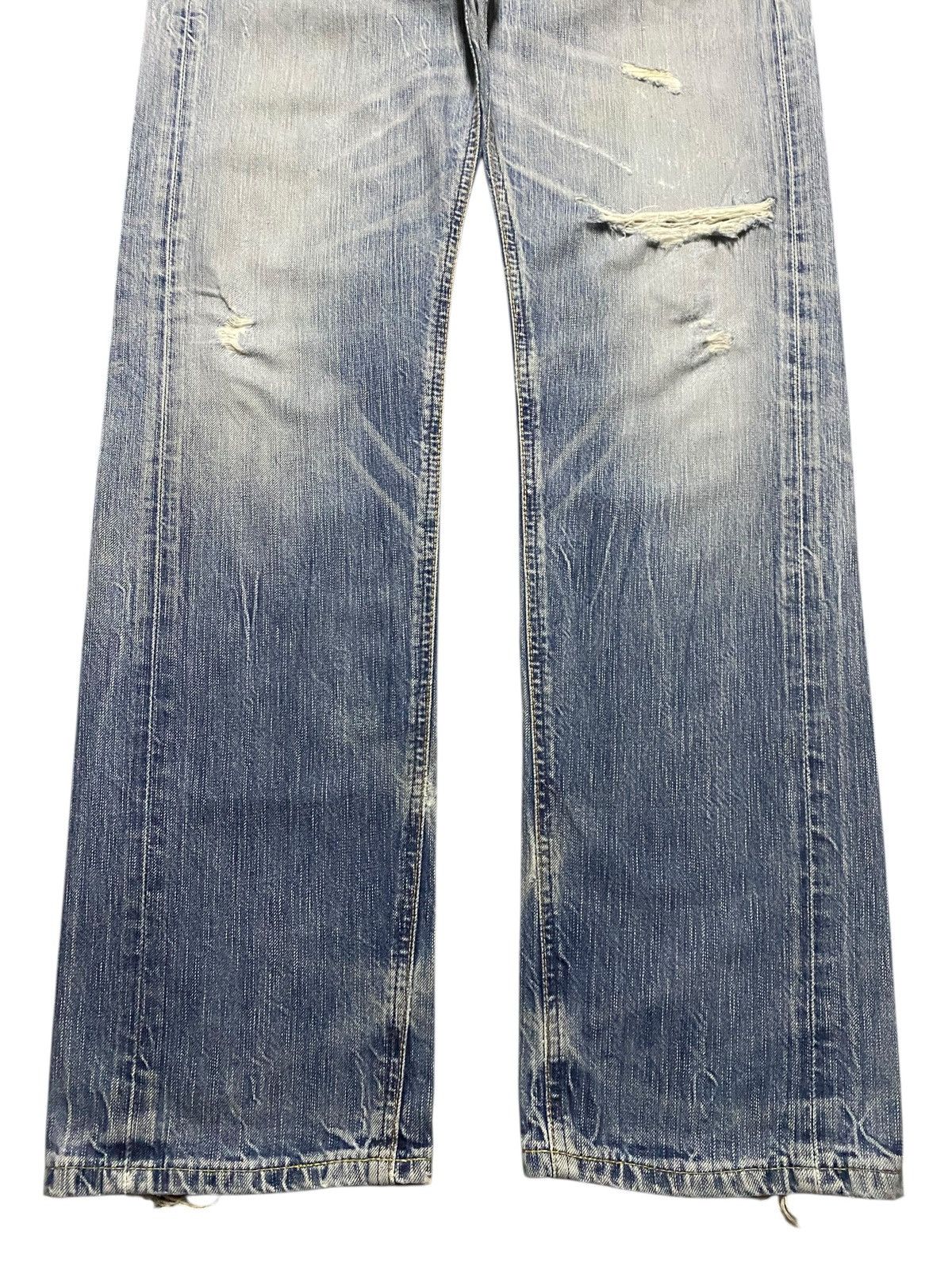 Edwin Vintage Edwin Blue Trip 503 Distressed Faded Wash Loose Jean Size US 33 - 5 Thumbnail