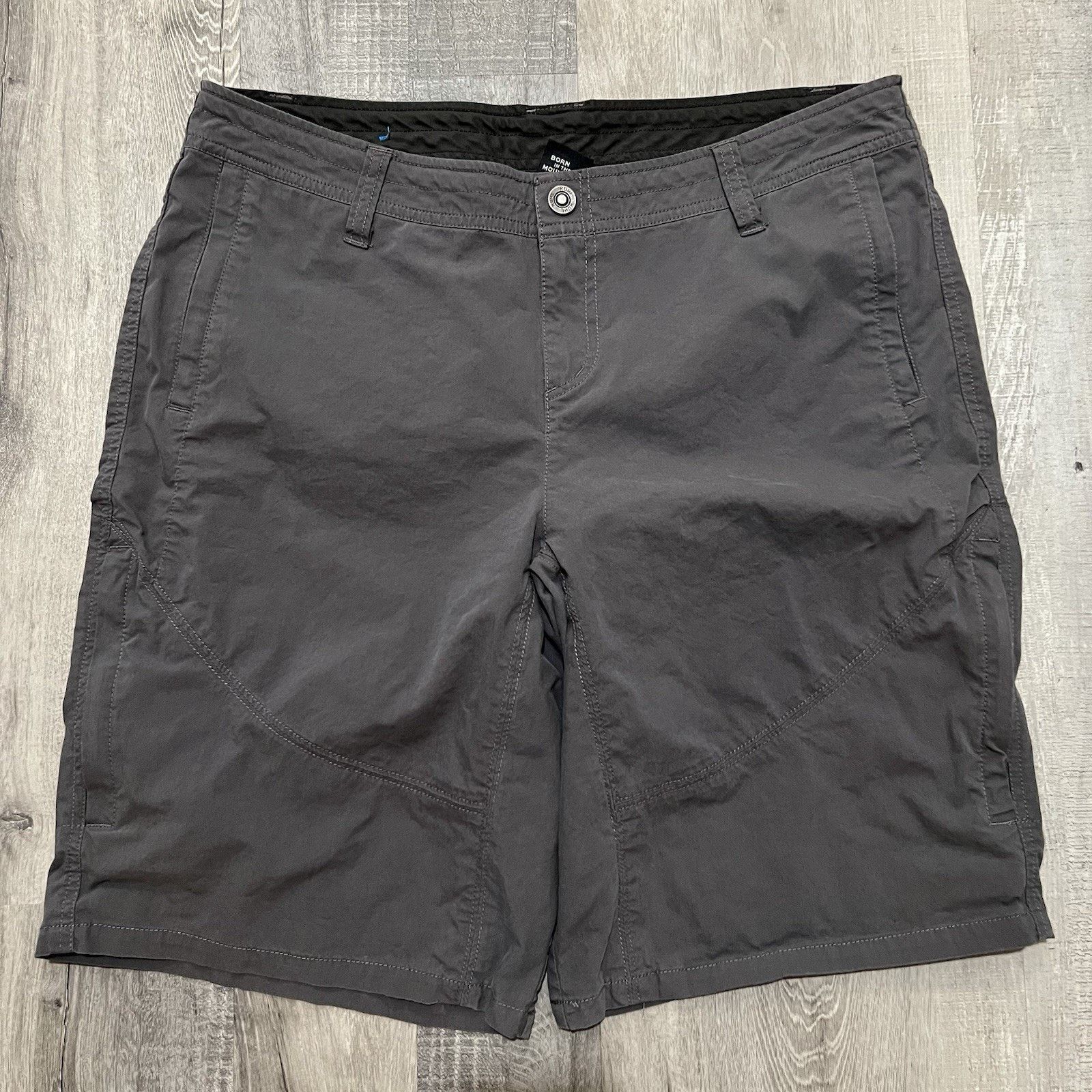 Kuhl Kuhl Spire 10” Gray Cargo Hiking Outdoor Athletic Shorts Size 38" / US 16 / IT 52 - 1 Thumbnail
