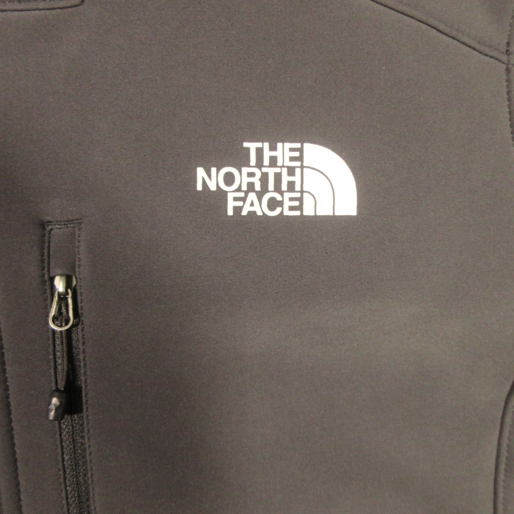 The North Face The North Face Windwall Softshell Jacket Men's M Gray Embroidered Wind-Resistant Full Zip Pockets Jacket Size US M / EU 48-50 / 2 - 4 Thumbnail
