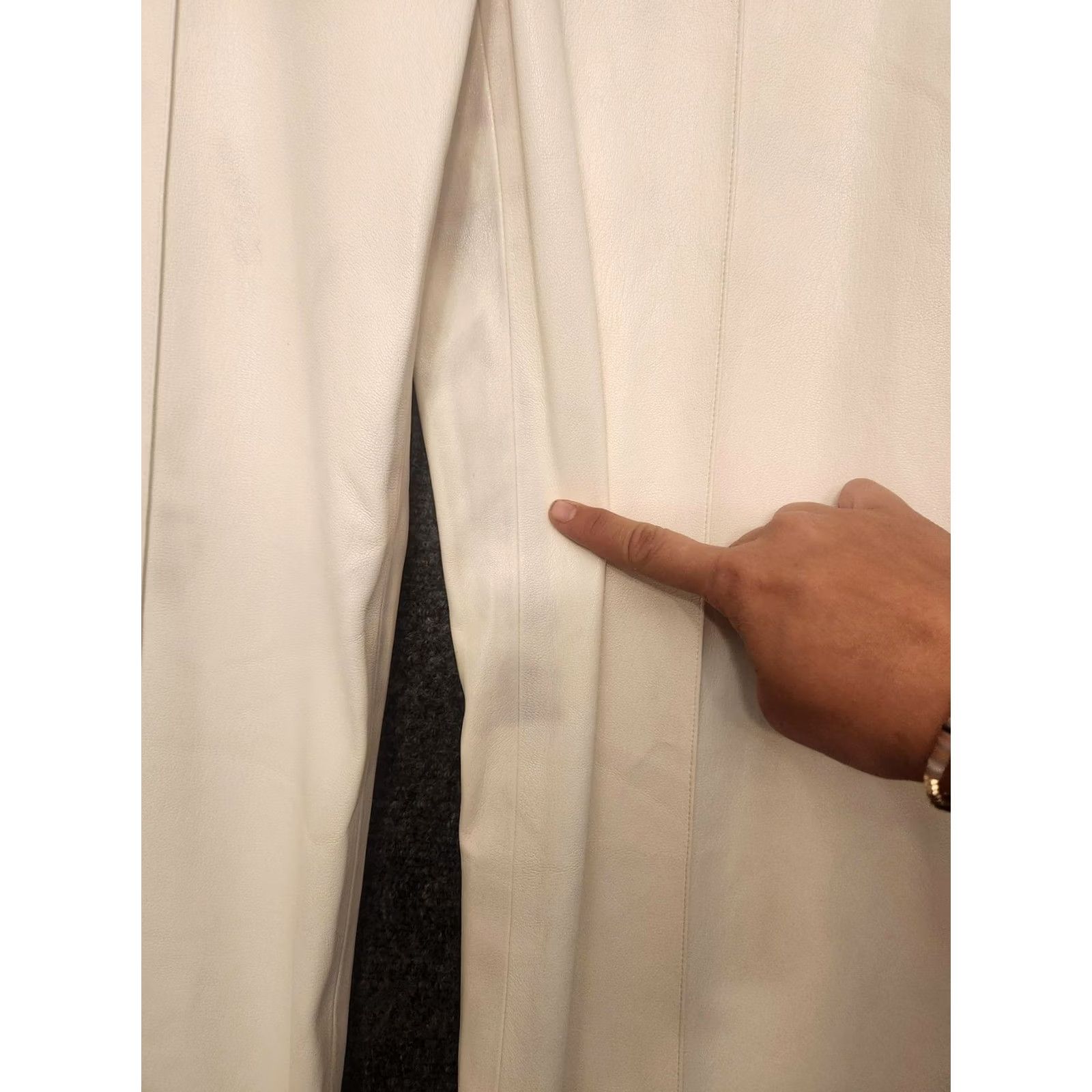 Alice + Olivia Alice + Olivia Pants Womens 0 White Leather Look High Rise Flare Pockets Read Size 25" / US 0 / IT 36 - 3 Thumbnail