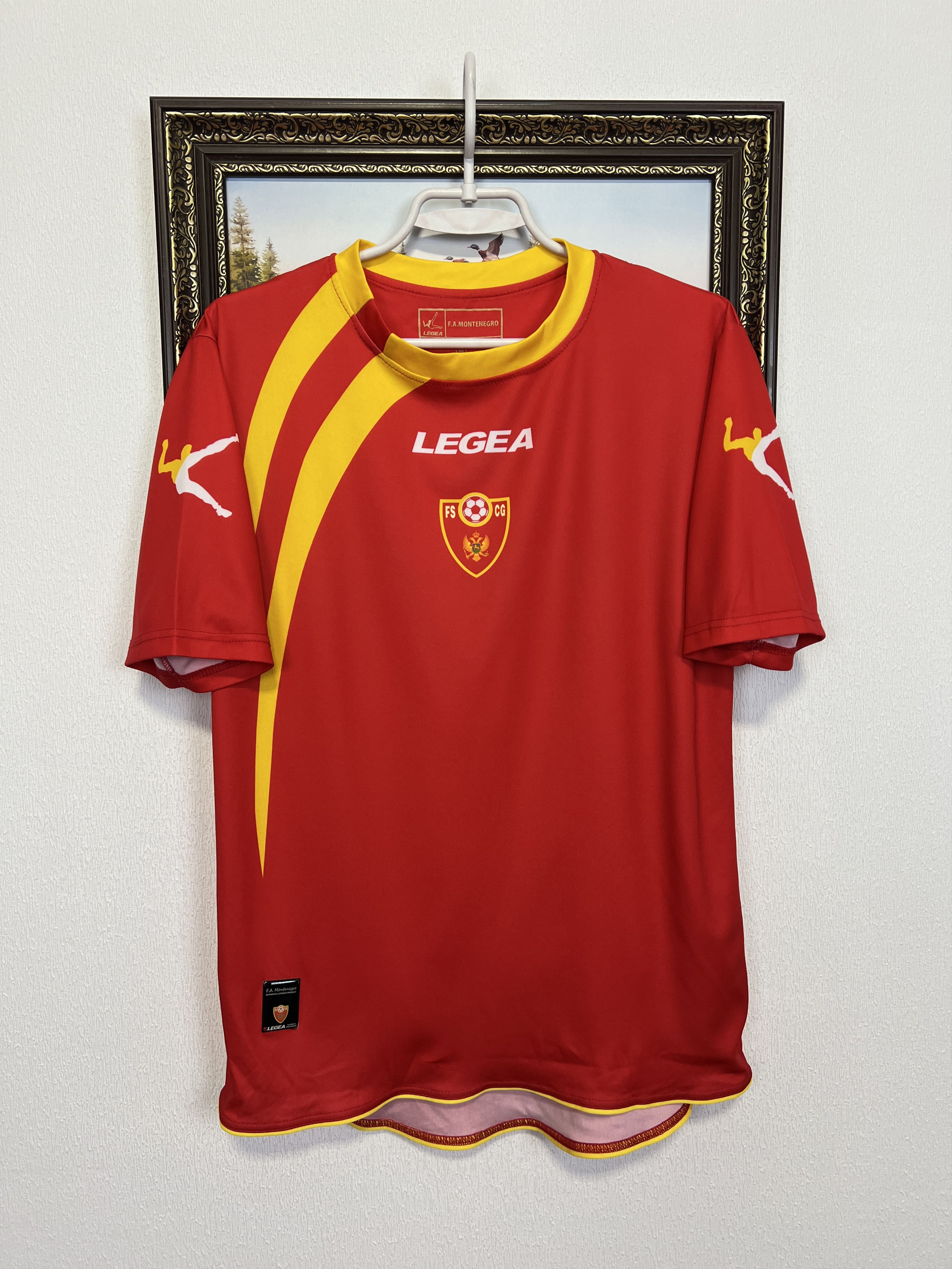 Vintage Montenegro Home football shirt Soccer National Jersey Trikot Size US M / EU 48-50 / 2 - 1 Thumbnail