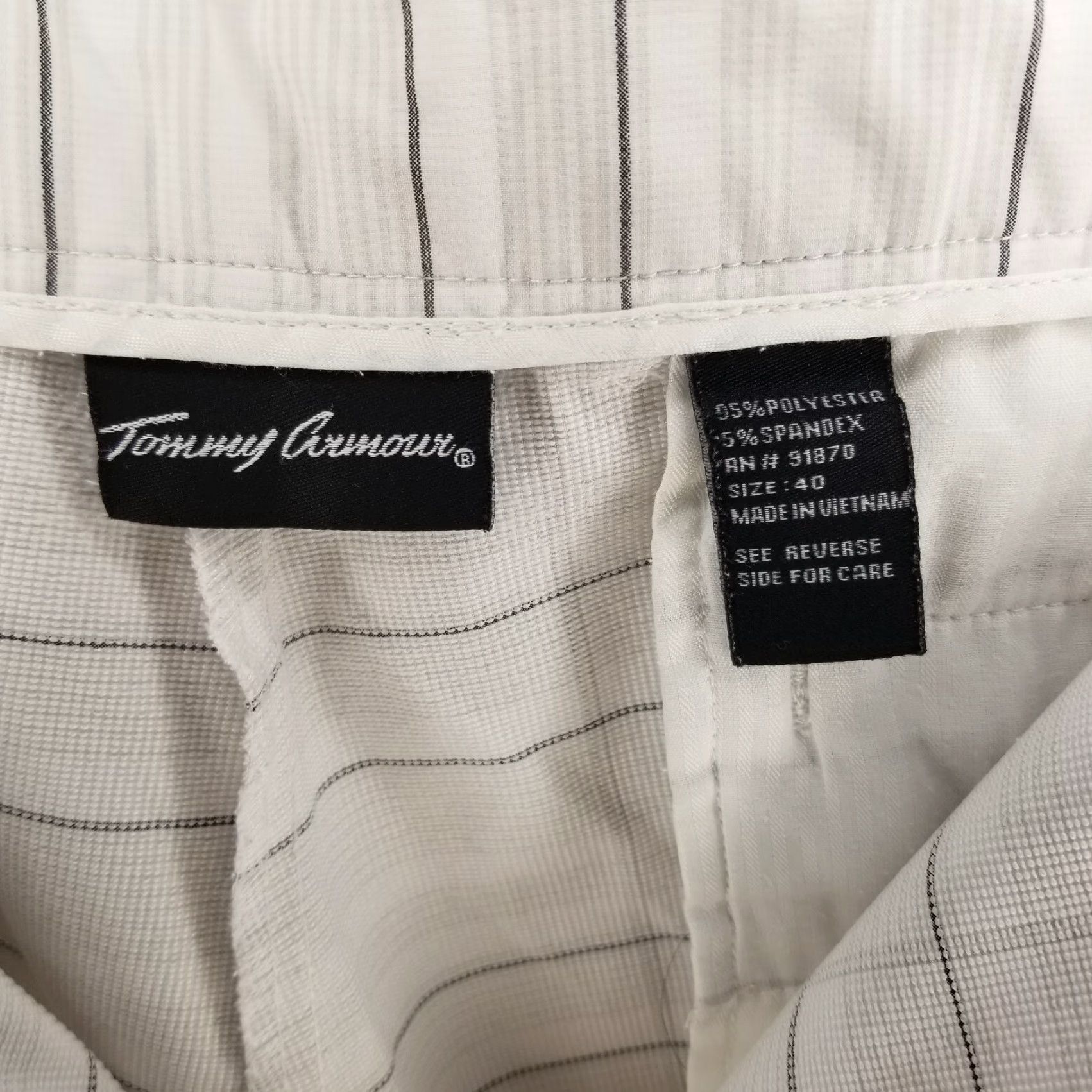Vintage Tommy Armour Golf Shorts Chino Men Size 40 Gray Striped White Regular Mens Size US 40 / EU 56 - 4 Thumbnail