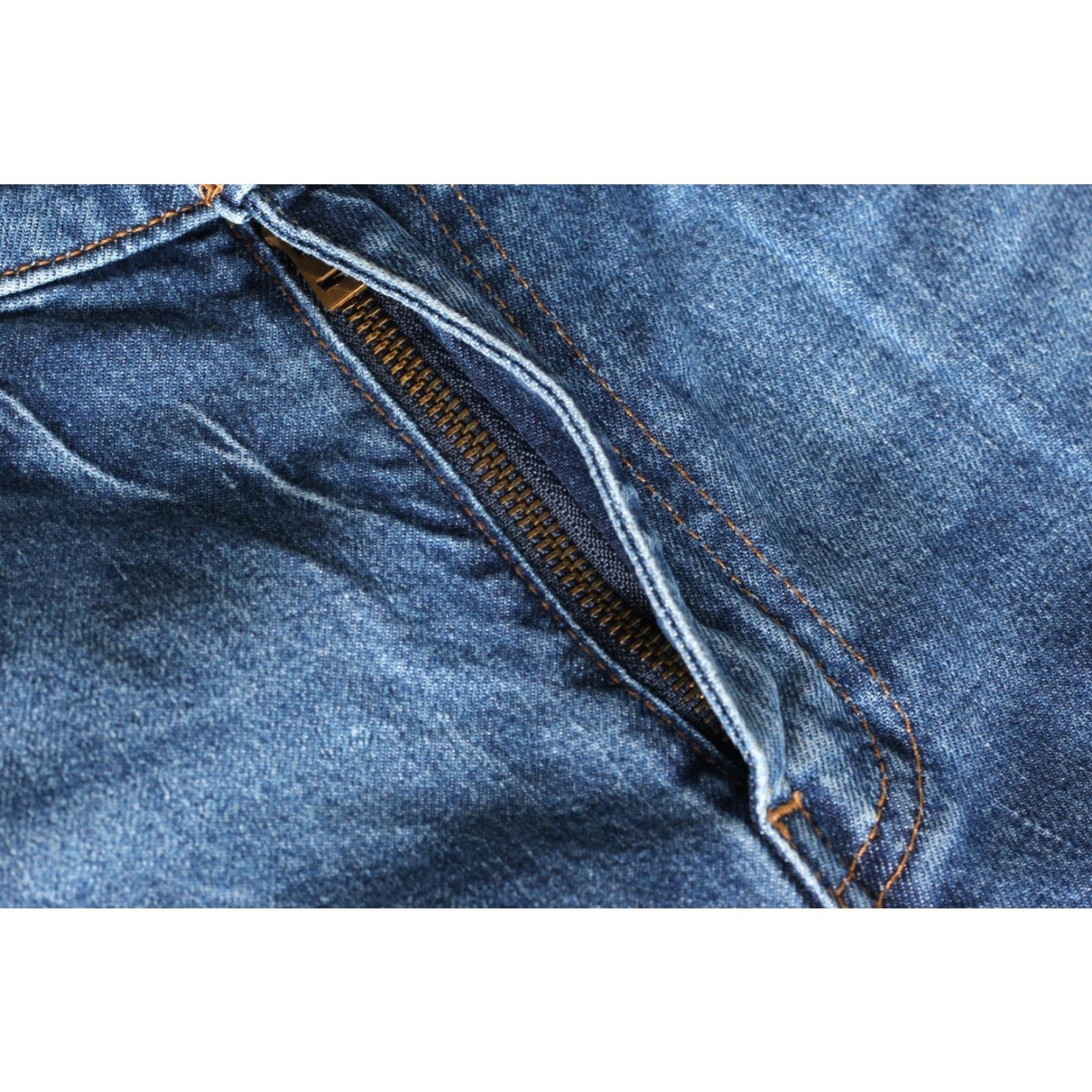 Levi's VINTAGE LEVI’S? 502 Jeans Men Size W32 L34 Tapered Stretch PREMIUM Big E DZ8101 Size US 32 / EU 48 - 6 Thumbnail