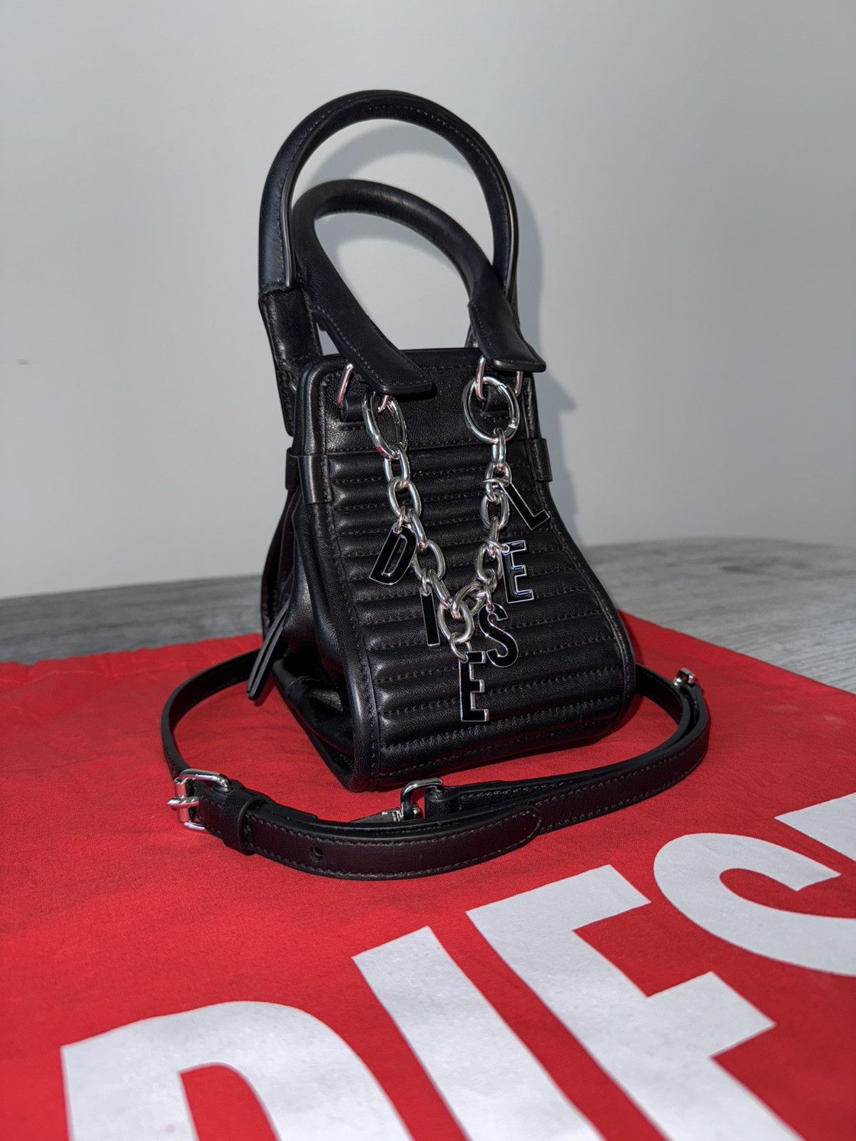 Diesel Diesel logo-charm D-Vina-RR S - Slouchy Leather Tote Bag Size ONE SIZE - 9 Thumbnail