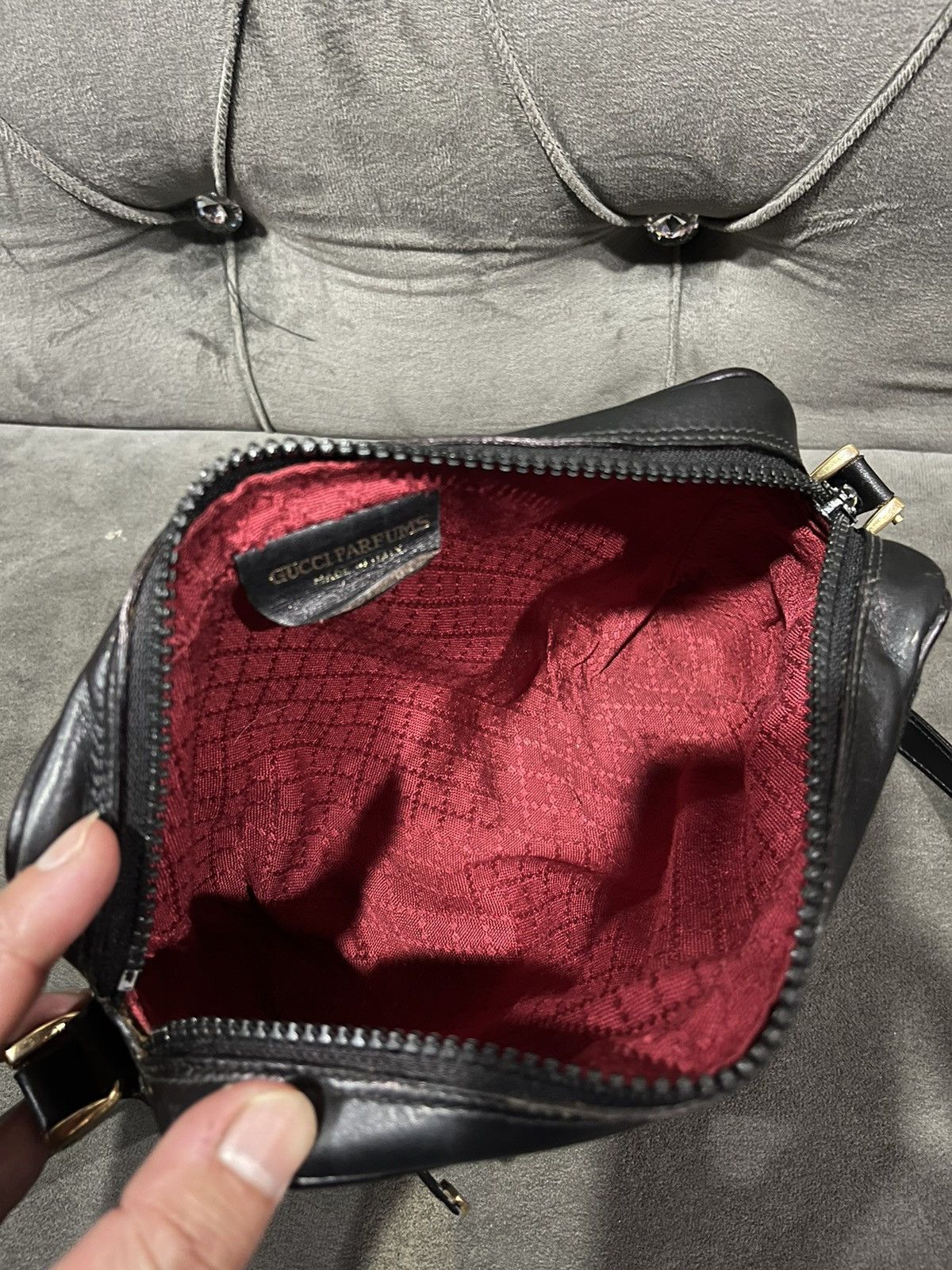 Gucci Authentic GUCCI Vintage Crossbody Bag Size ONE SIZE - 15 Thumbnail