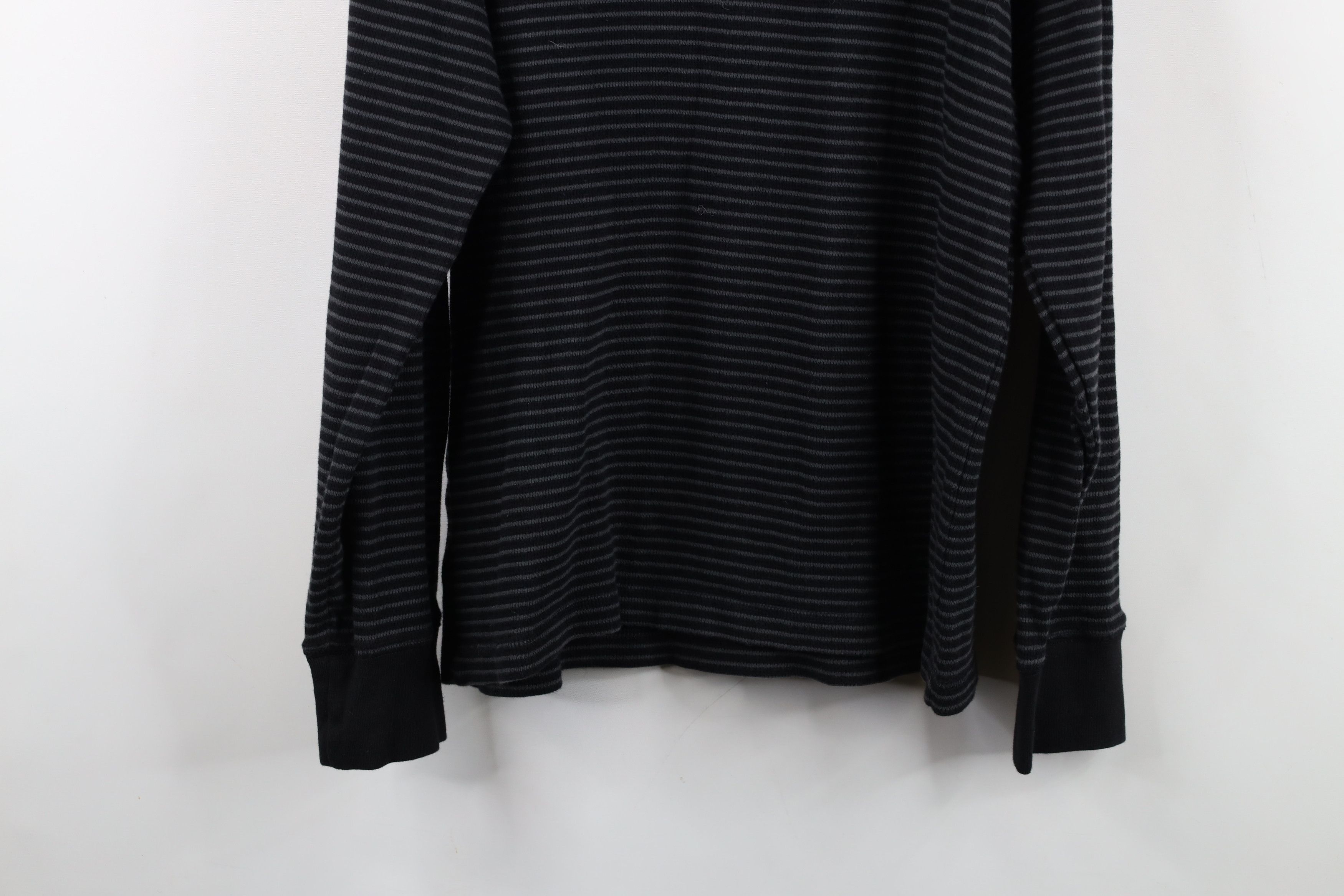 Tommy Hilfiger Vintage Tommy Hilfiger Waffle Knit Long Sleeve T-Shirt Size US M / EU 48-50 / 2 - 10 Thumbnail