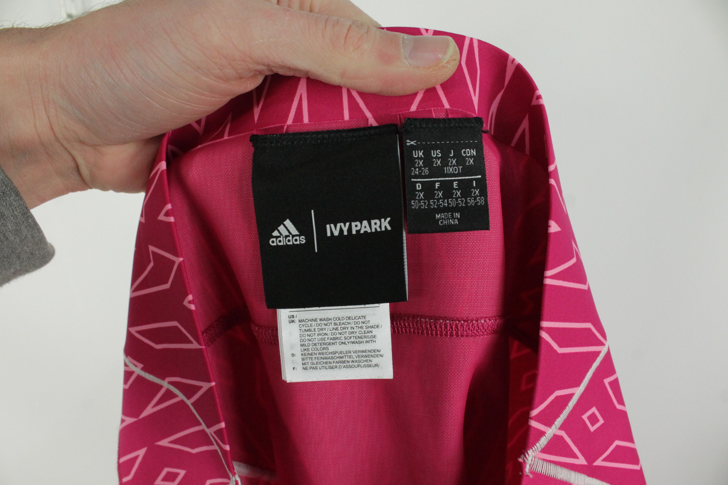 Adidas × Ivy Park Adidas x Ivy Park Monogram Training Suit Leggings Top Size XL / US 12-14 / IT 48-50 - 14 Thumbnail