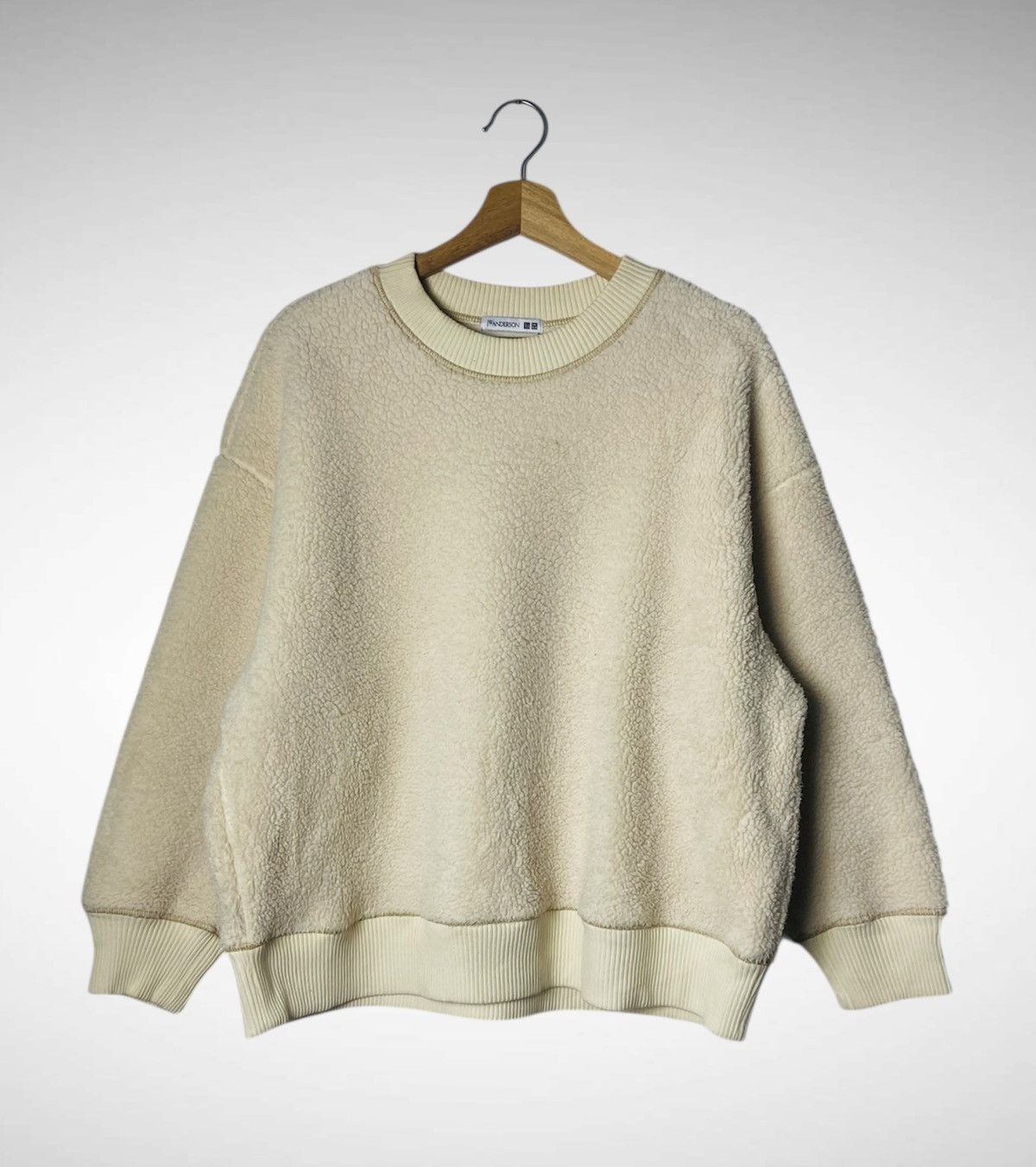 JW Anderson × Uniqlo JW Anderson X Uniqlo Baggy Sherpa Fleece Size XL / US 12-14 / IT 48-50 - 1 Thumbnail