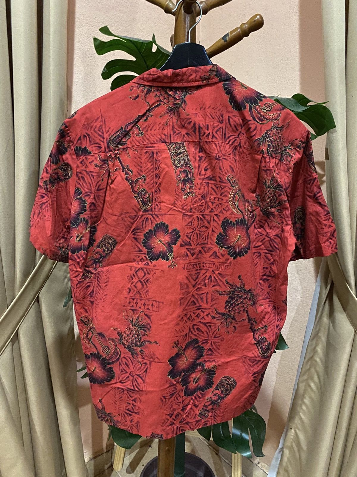 Other Vintage Royal Creations Hawaiian Shirt – Red Aloha Print Size US M / EU 48-50 / 2 - 6 Thumbnail