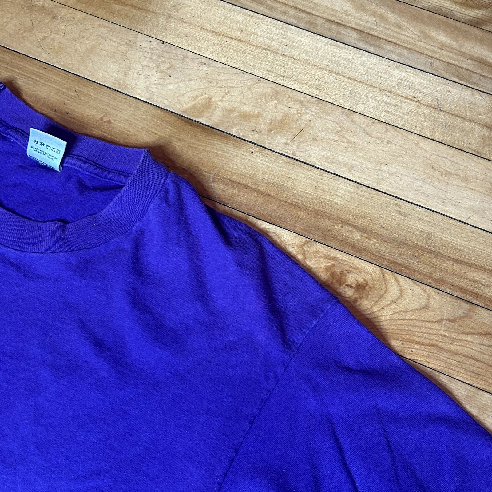 Fruit Of The Loom Vintage Blank Purple T-Shirt Large Size US L / EU 52-54 / 3 - 3 Thumbnail