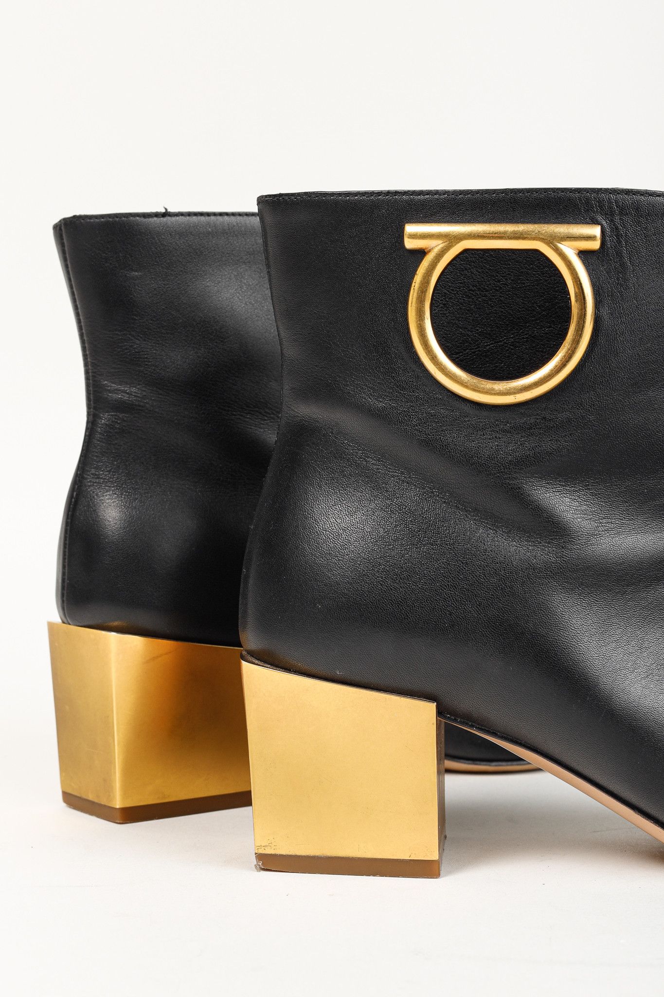 Salvatore Ferragamo Albiano Black Leather Ankle Boots