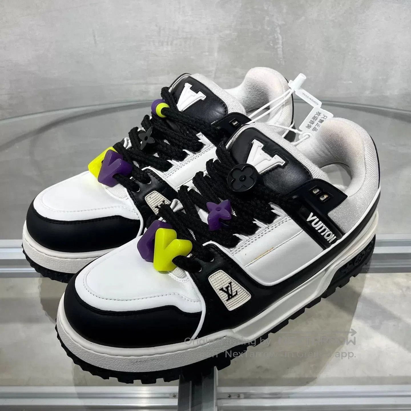 Louis Vuitton Multi Color Low. Size US 9 / EU 42 - 2 Thumbnail