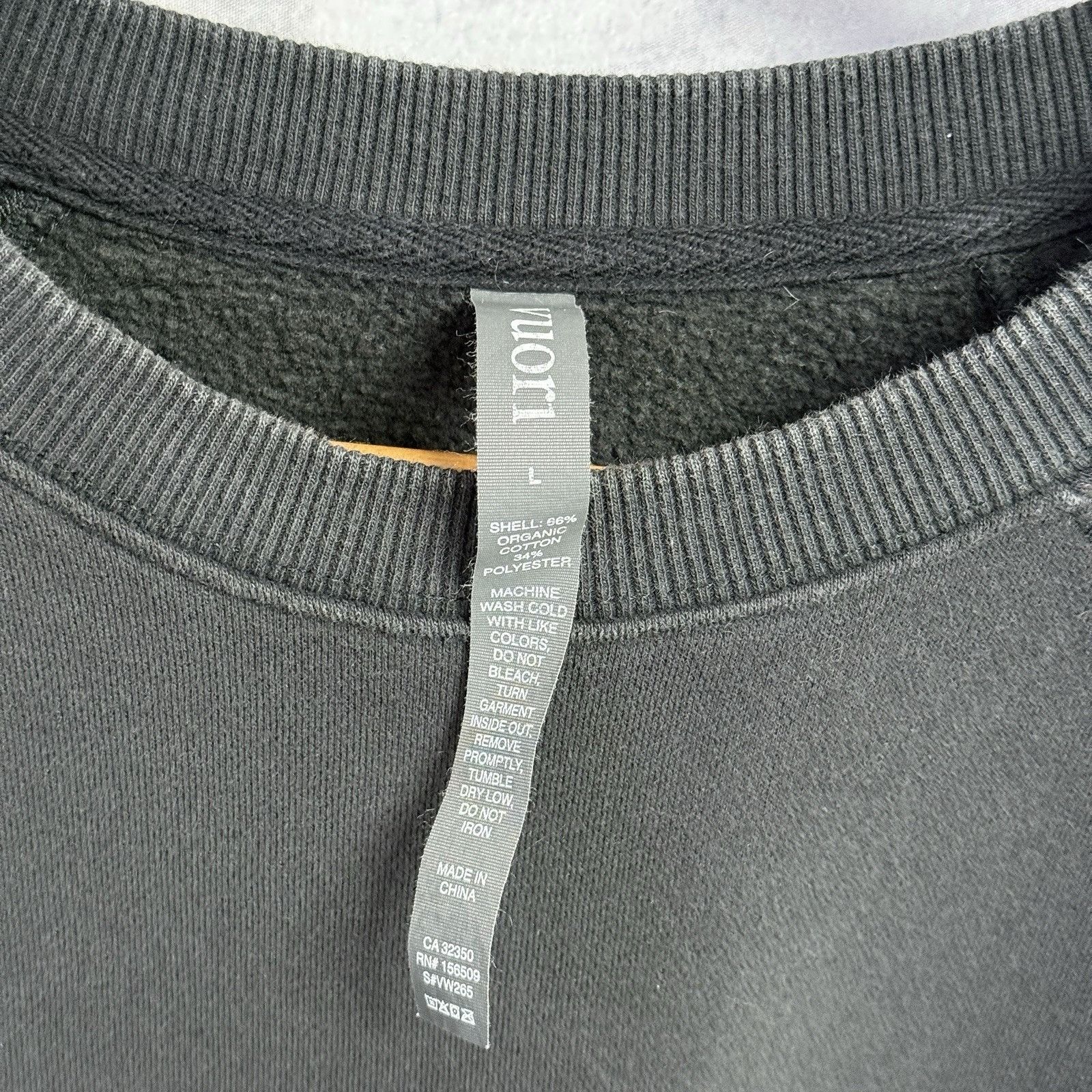 Vuori Vuori Sweatshirt Black Crew Neck Size Large Organic Cotton Size US L / EU 52-54 / 3 - 8 Thumbnail
