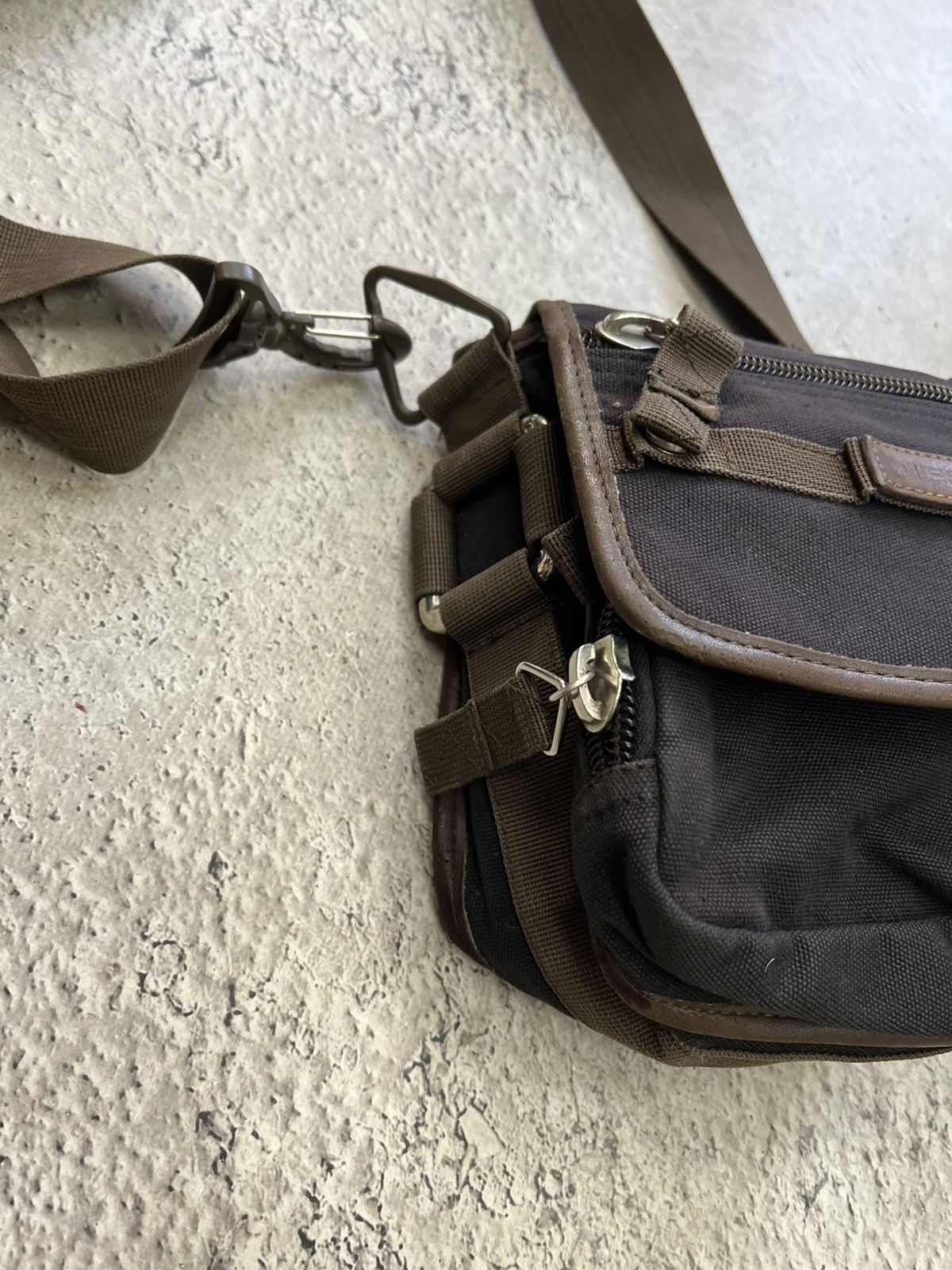 Diesel × Vintage BEST DEAL❤️❤️ gOsling bag Diesel distressed denim multi pocket Size ONE SIZE - 3 Thumbnail