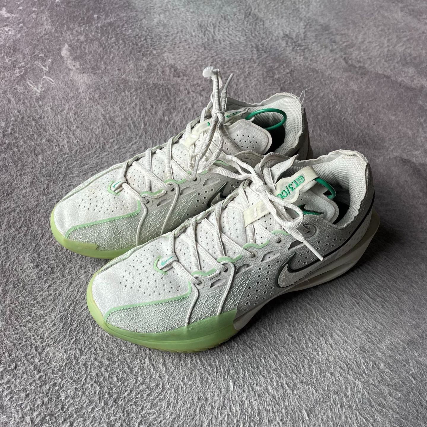 Nike Nike Green Lowtop Sneakers 41 Men Size US 8.5 / EU 41-42 - 1 Thumbnail
