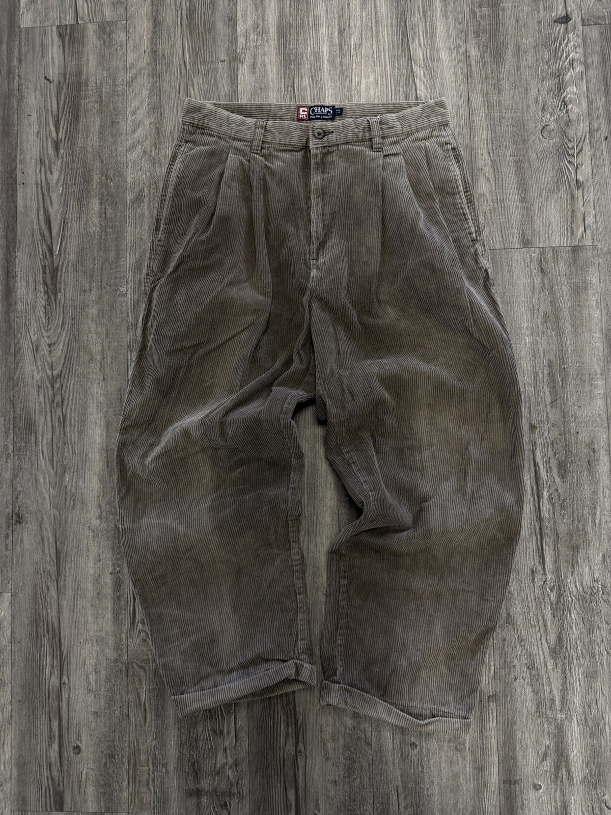 Chaps Ralph Lauren Chaps Ralph Lauren Baggy Corduroy Pants Size US 34 / EU 50 - 2 Thumbnail