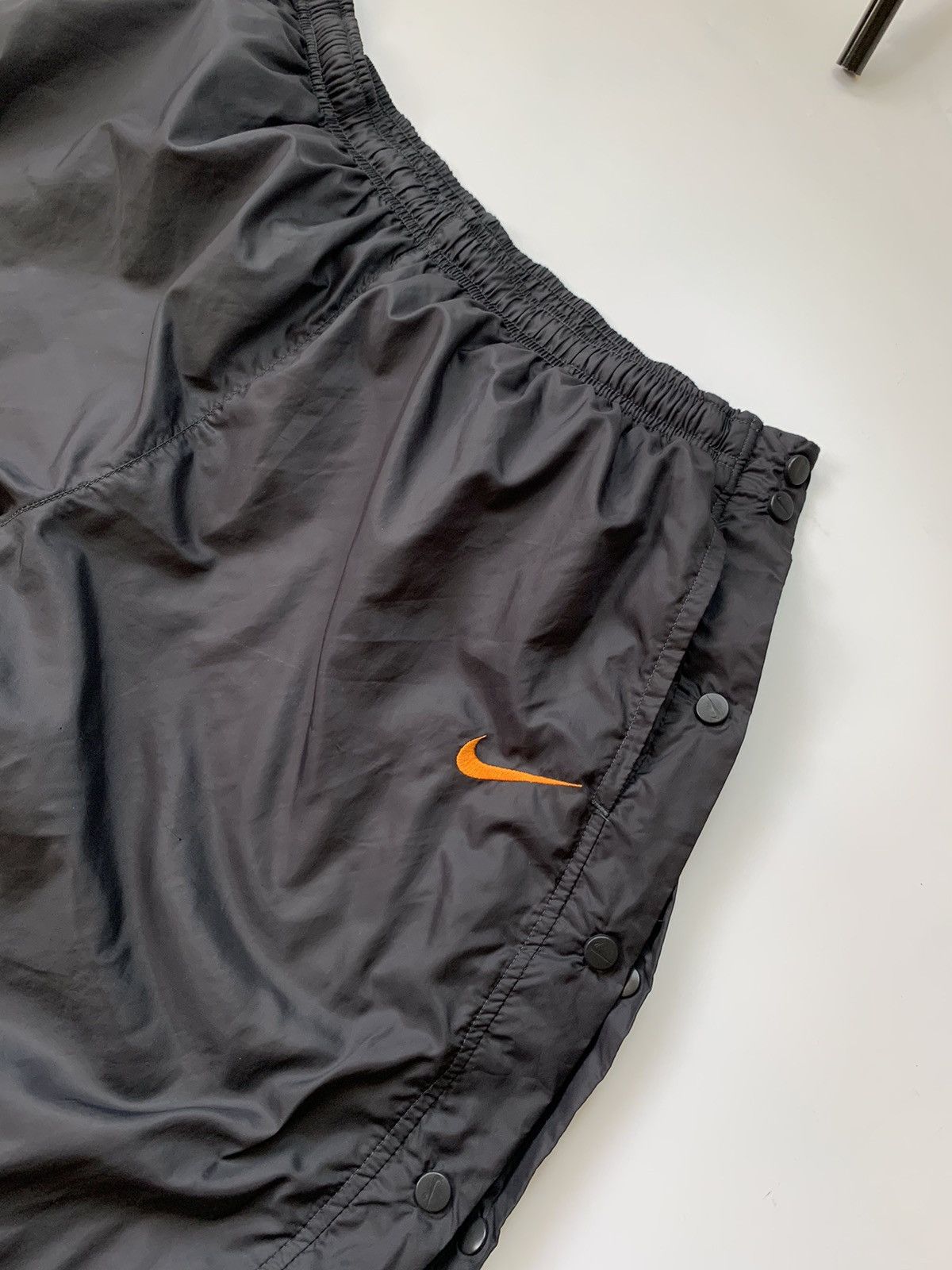 Other 90's NYLON NIKE BAGGY BUTTON TRACK PANTS Y2K SWOOSH LOGO Size US 38 / EU 54 - 5 Thumbnail