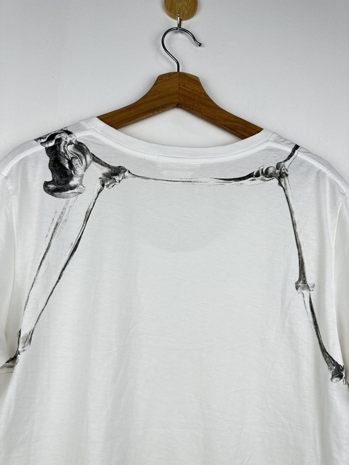 Alexander McQueen Alexander McQueen Shoulder Bones 2014 Tee Size US M / EU 48-50 / 2 - 5 Thumbnail