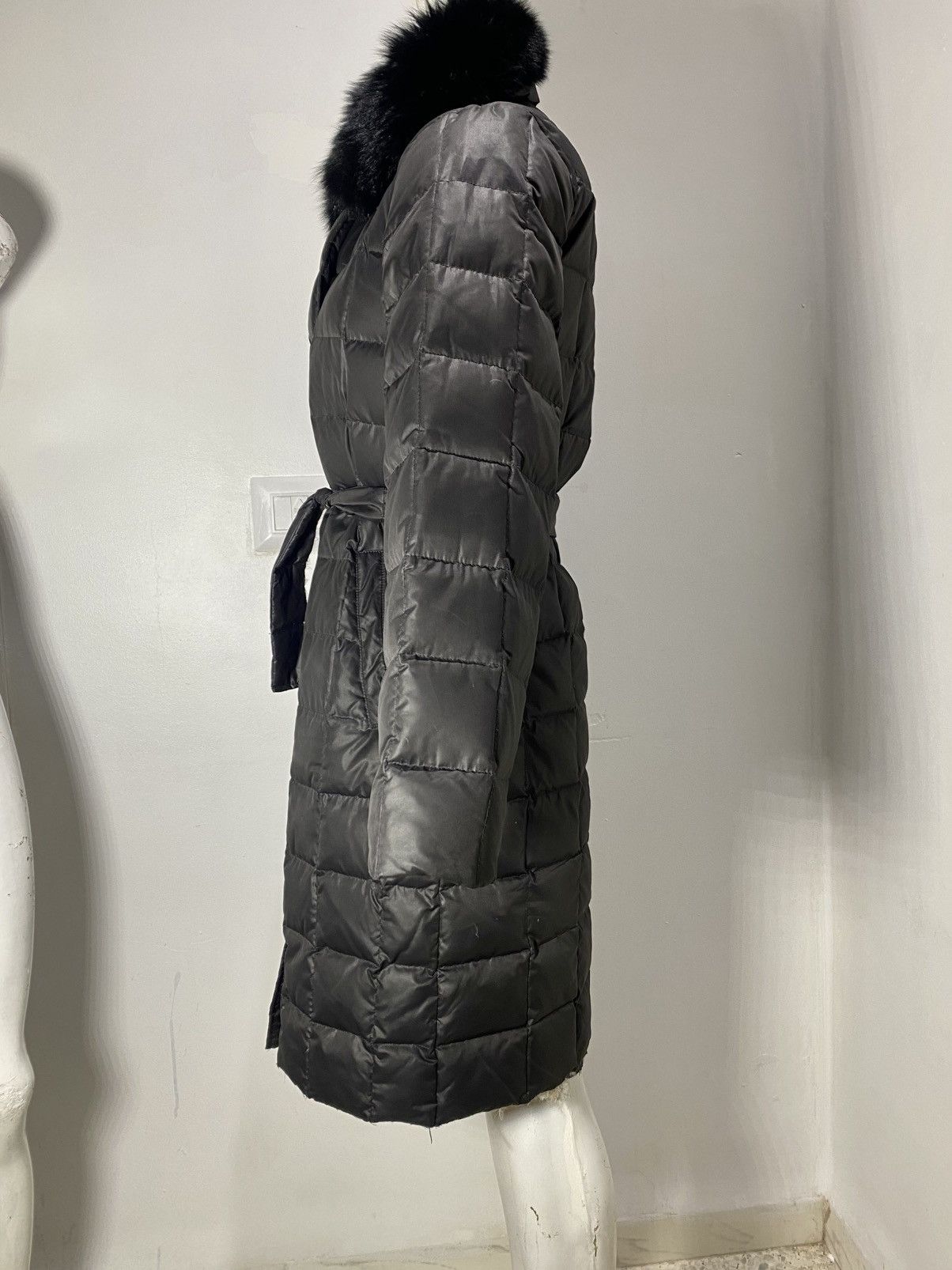 Herno Herno Women's long down jacket with fur collar Size M / US 6-8 / IT 42-44 - 4 Thumbnail