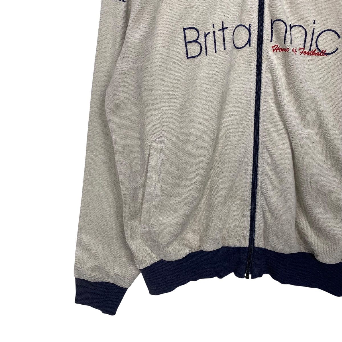 Umbro Vintage Umbro Britania tracktop Size US M / EU 48-50 / 2 - 3 Thumbnail