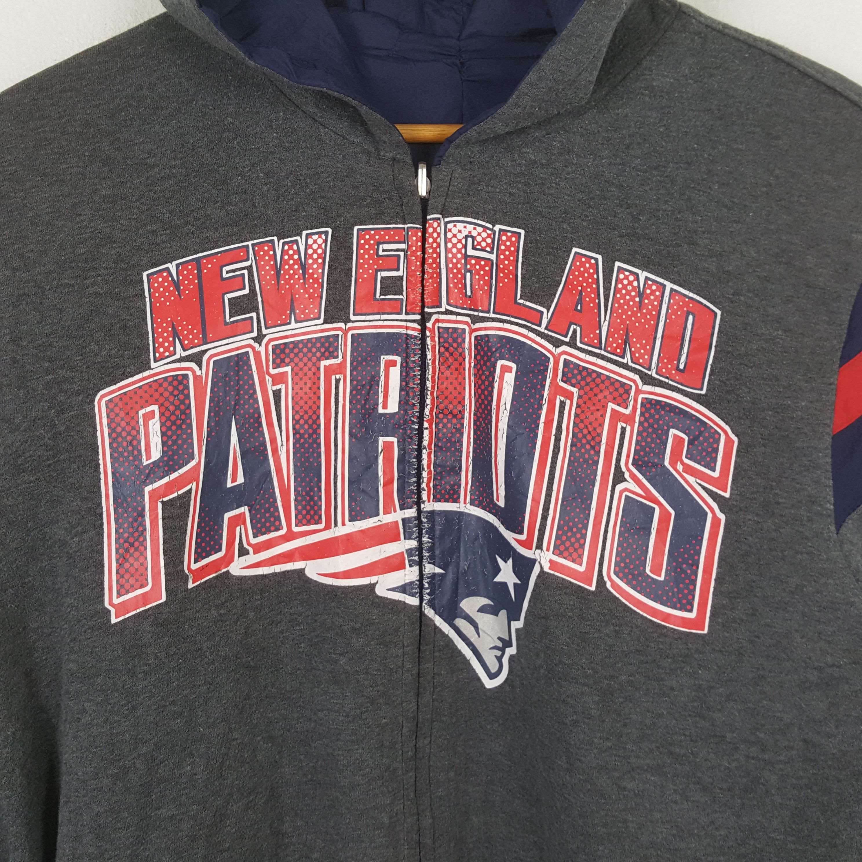 NFL × Vintage Vintage NEW ENGLAND PATAIOTS NFL Team Hoodies C288N2 Size US XL / EU 56 / 4 - 2 Thumbnail