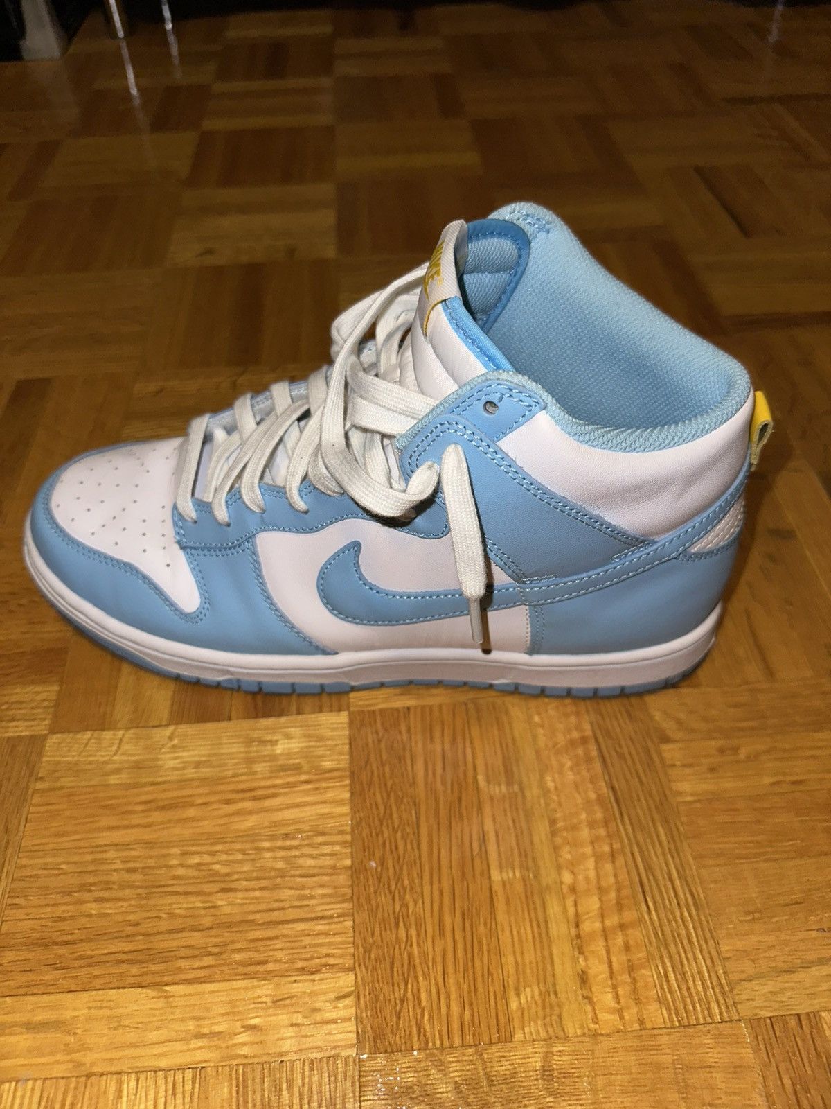 Nike Nike Jordan 1 North Carolina High Top Size US 10 / EU 43 - 3 Thumbnail