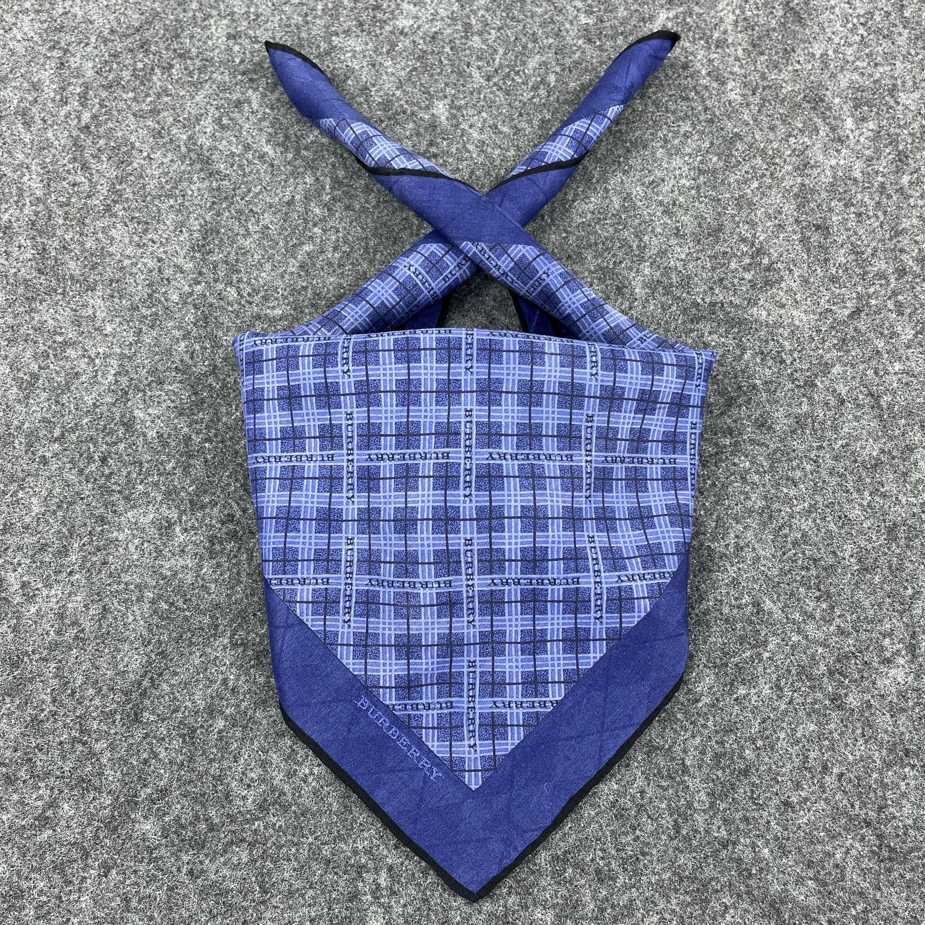 Burberry Burberry Handkerchief / Bandana / Neckerchief B252 Size ONE SIZE - 1 Thumbnail
