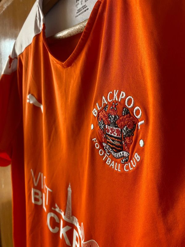 Puma Blackpool FC shirt Size US L / EU 52-54 / 3 - 2 Thumbnail