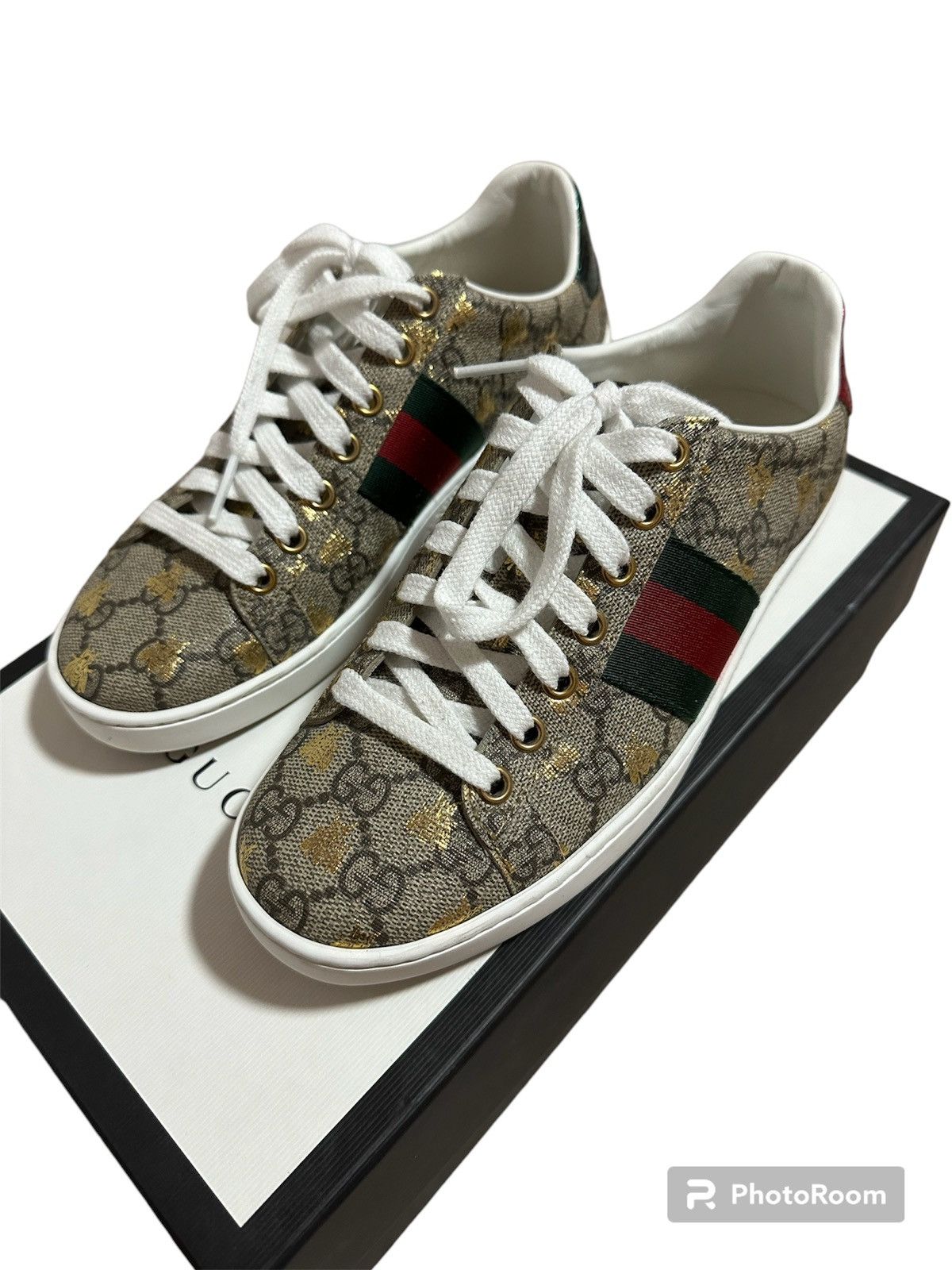 image of Gucci Women's Ace GG Supreme Sneaker With Bees in Brown (Size 4.5)
