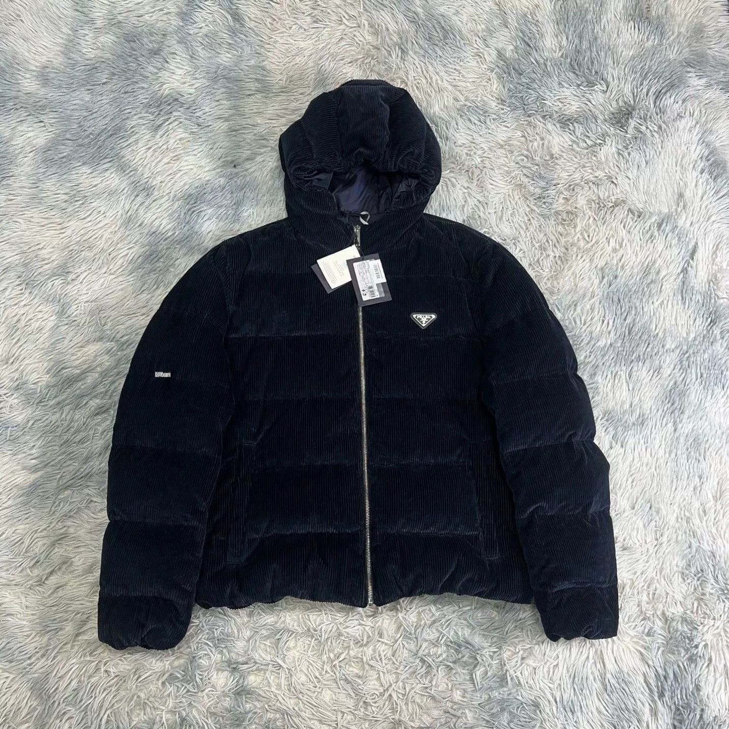 Prada Prada Corduroy Cropped Down Jacket Size US L / EU 52-54 / 3 - 1 Thumbnail