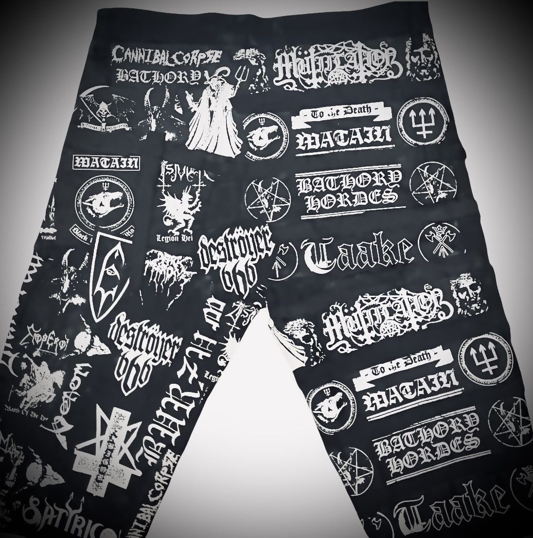 Band Tees × Other Heavy Metal Custom Shorts Pants Size US 31 - 2 Thumbnail