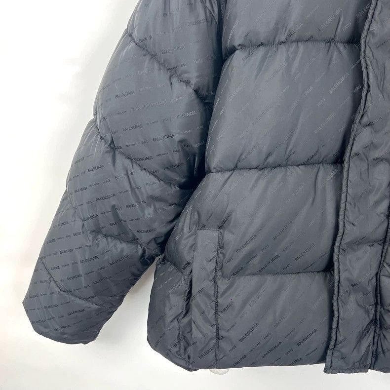 Balenciaga Balenciaga bullet screen full print dark logo down jacket-2 Size US M / EU 48-50 / 2 - 5 Thumbnail